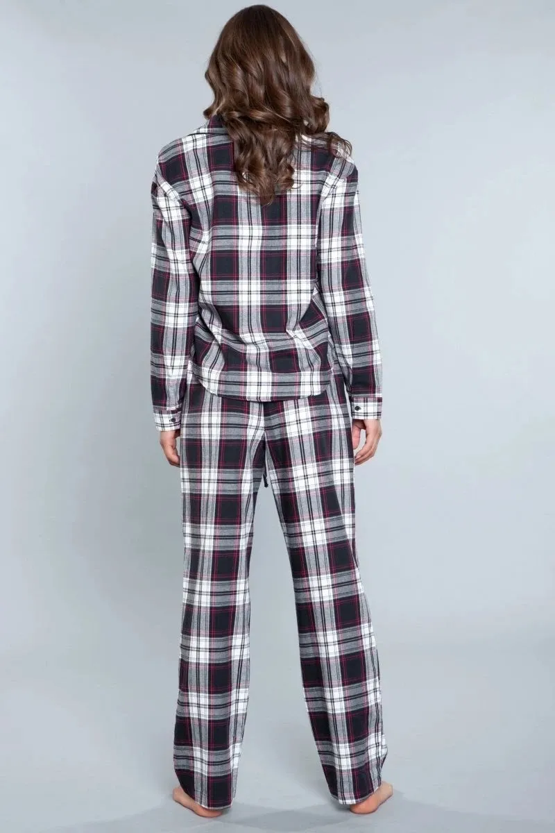 Saige Flannel Pajamaa Set