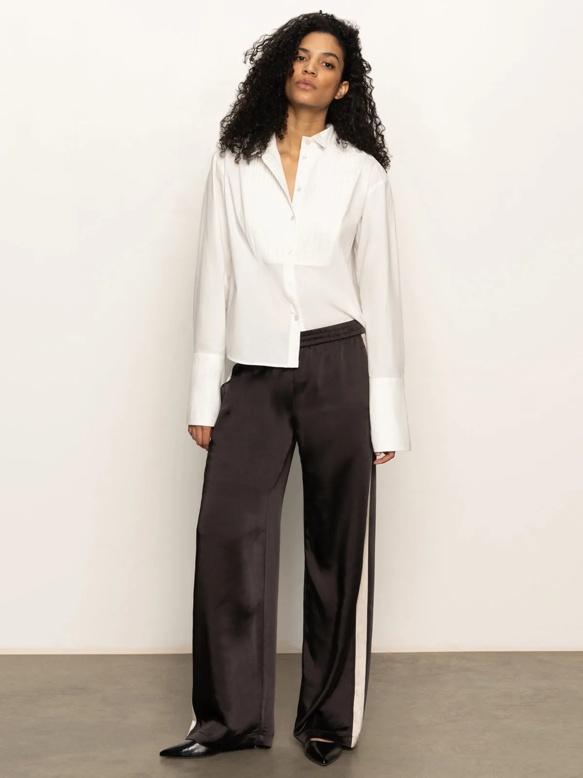 Adjustable loop Timeless Style Satin Track Pant Black