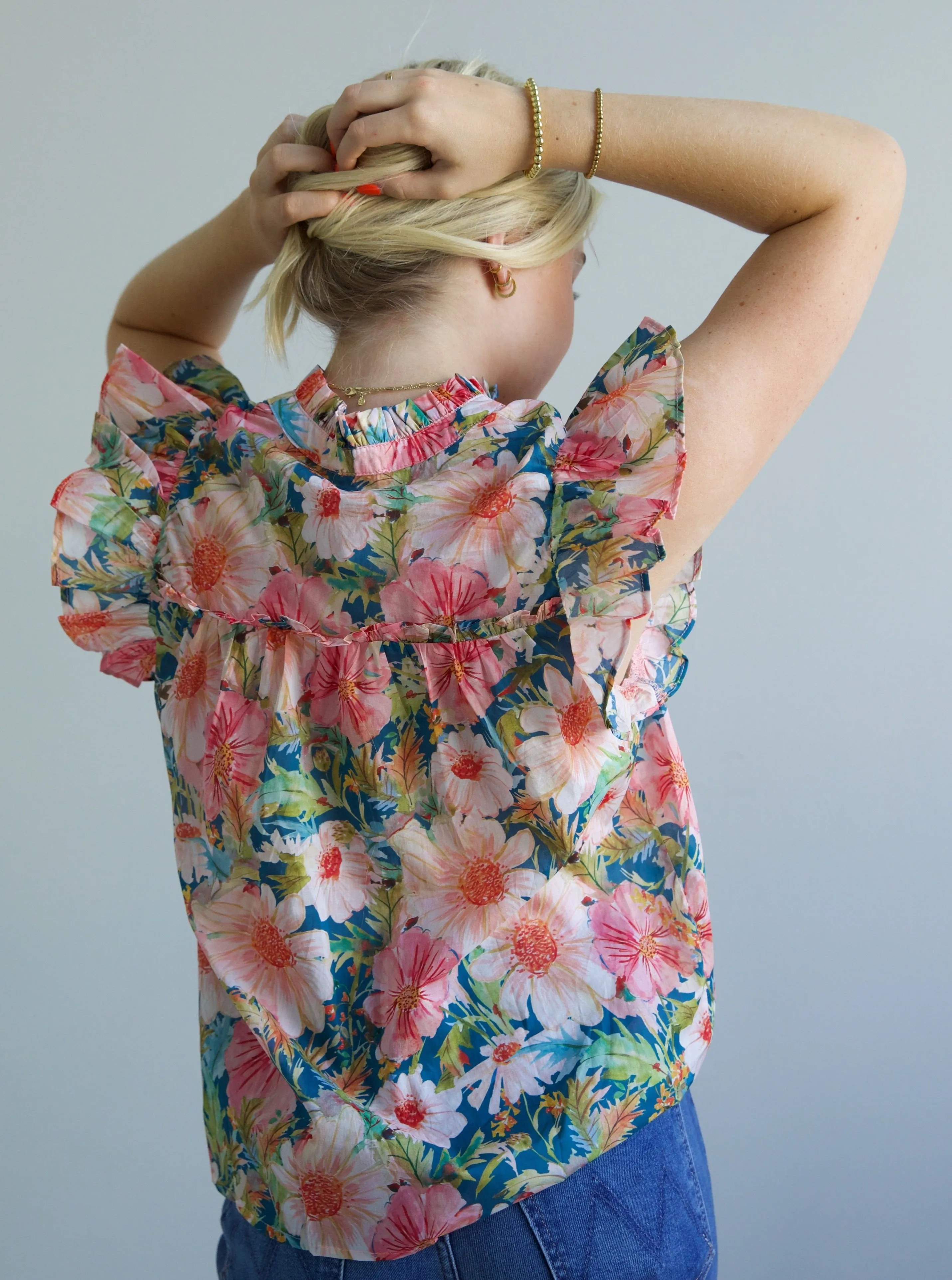 UltraLightweight LightweightConstruction Poppy Ruffle Top