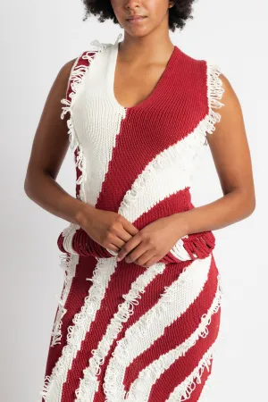 ElasticEdgeBinding NoRoll Hem Technology Roaring Fringe Knit Top in Red