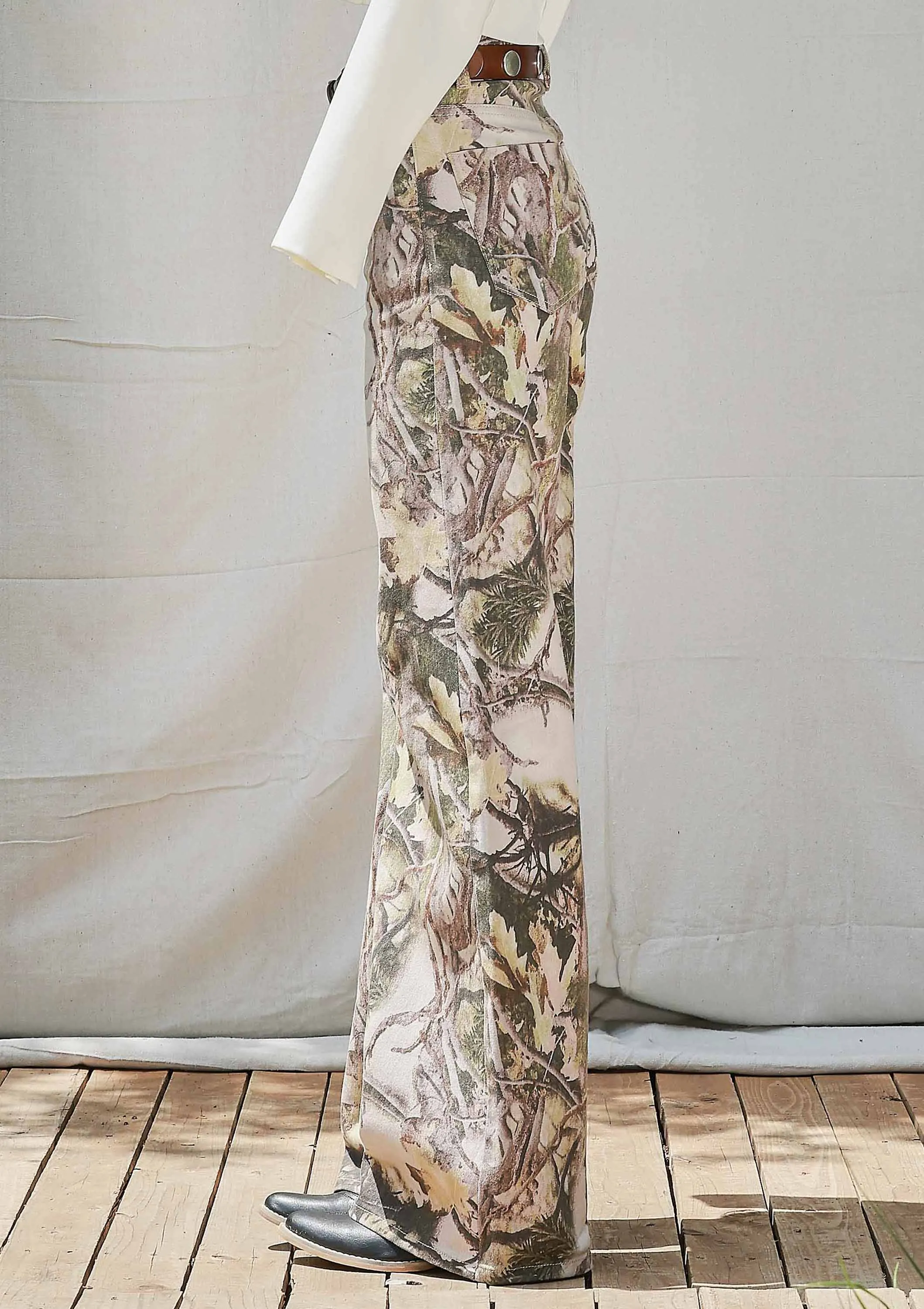 Combat Muse Camo Wide-Leg Jeans Smart Look Padded hips