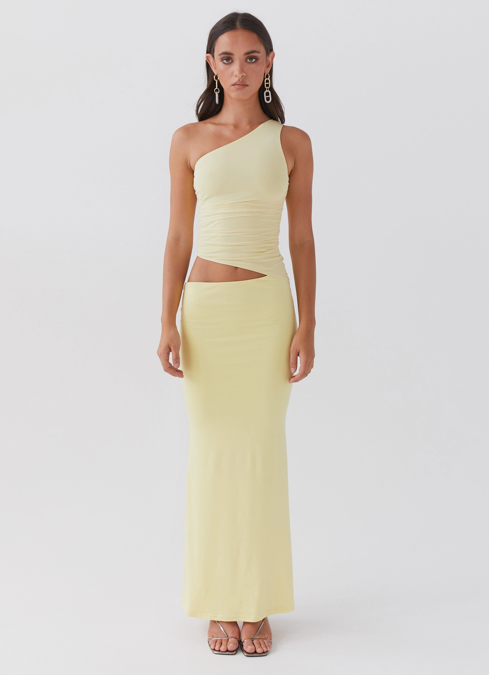 Seranella One Shoulder Maxi Dress - Lemon Outfit Core Active Moments