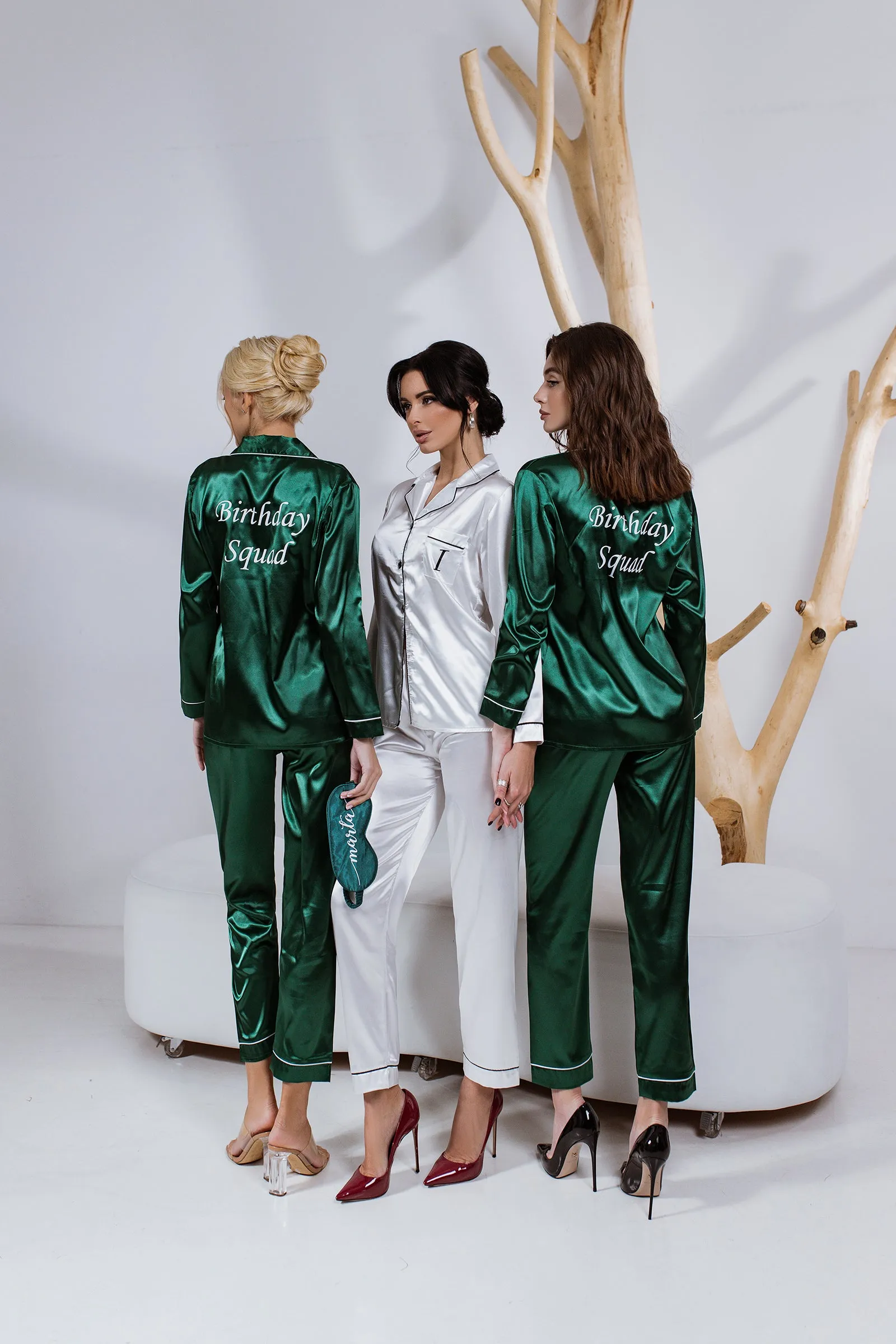 Set of 15 Bridesmaids Pajamas, Custom Wedding Satin Pajamas  - Long   Long