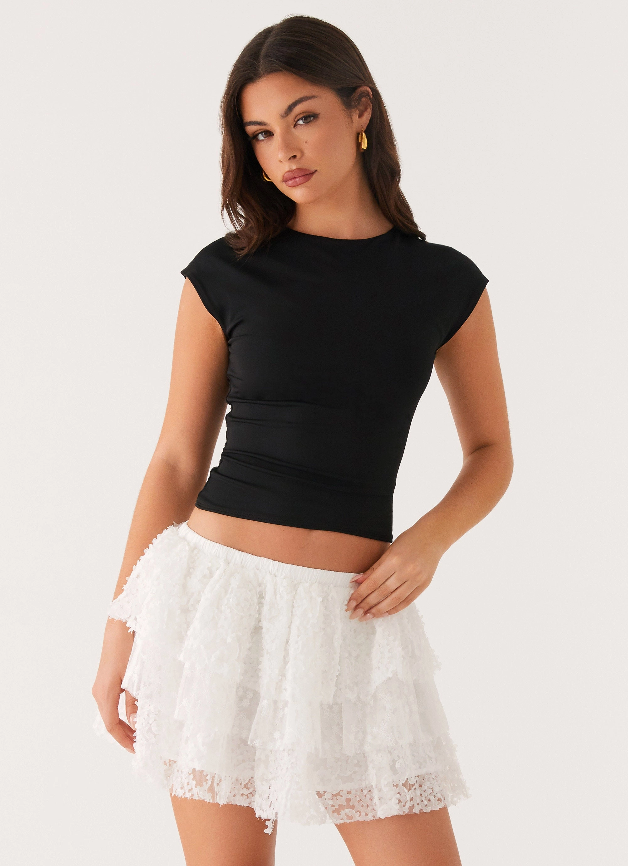 Minimal Design Erin Layered Mini Skirt - White