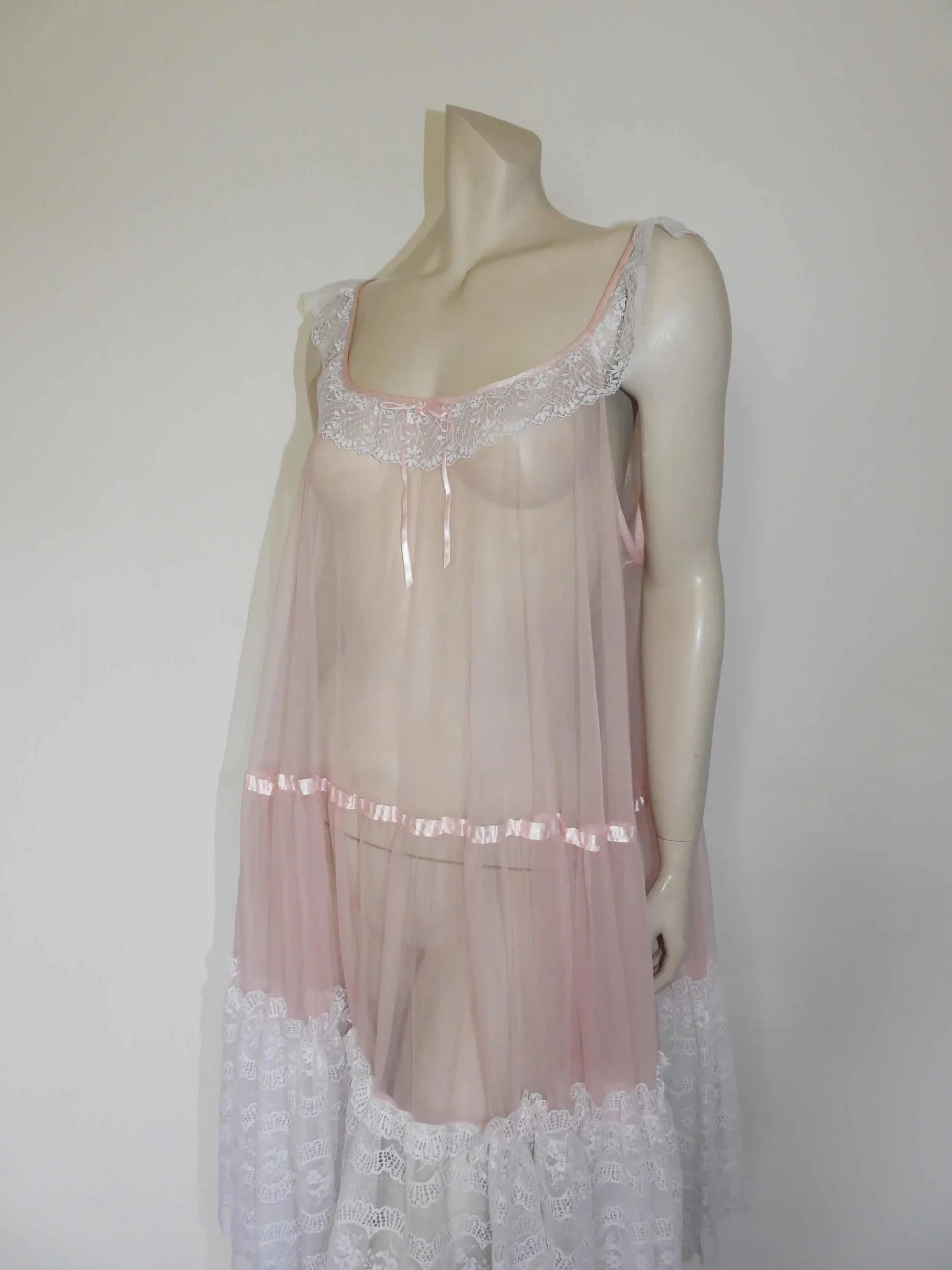 Sheer Pink Nightgown With Lace Ruffle - M