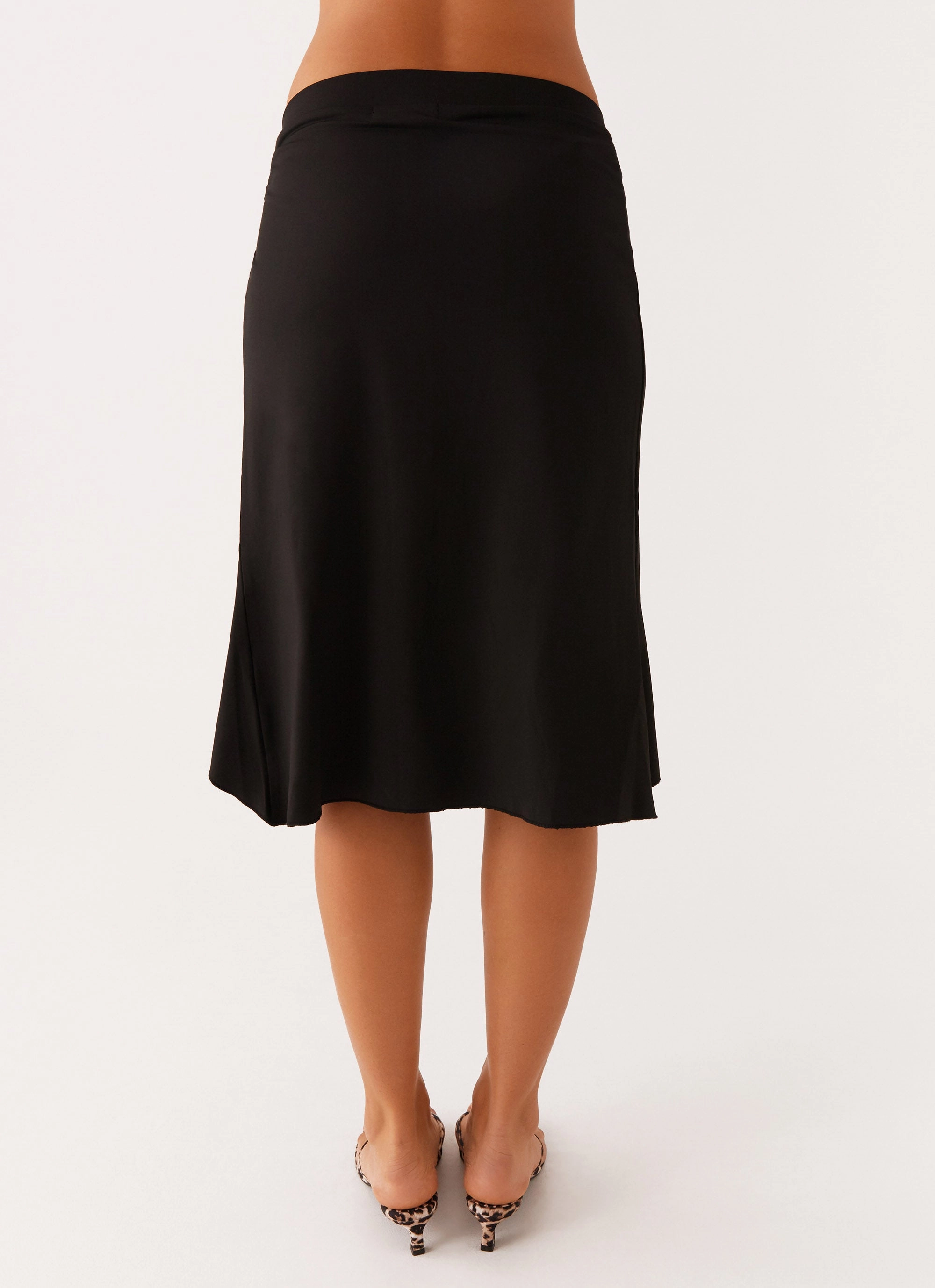 Easy Fashion Multi Purpose Fabric Shes A Lady Midi Skirt - Black