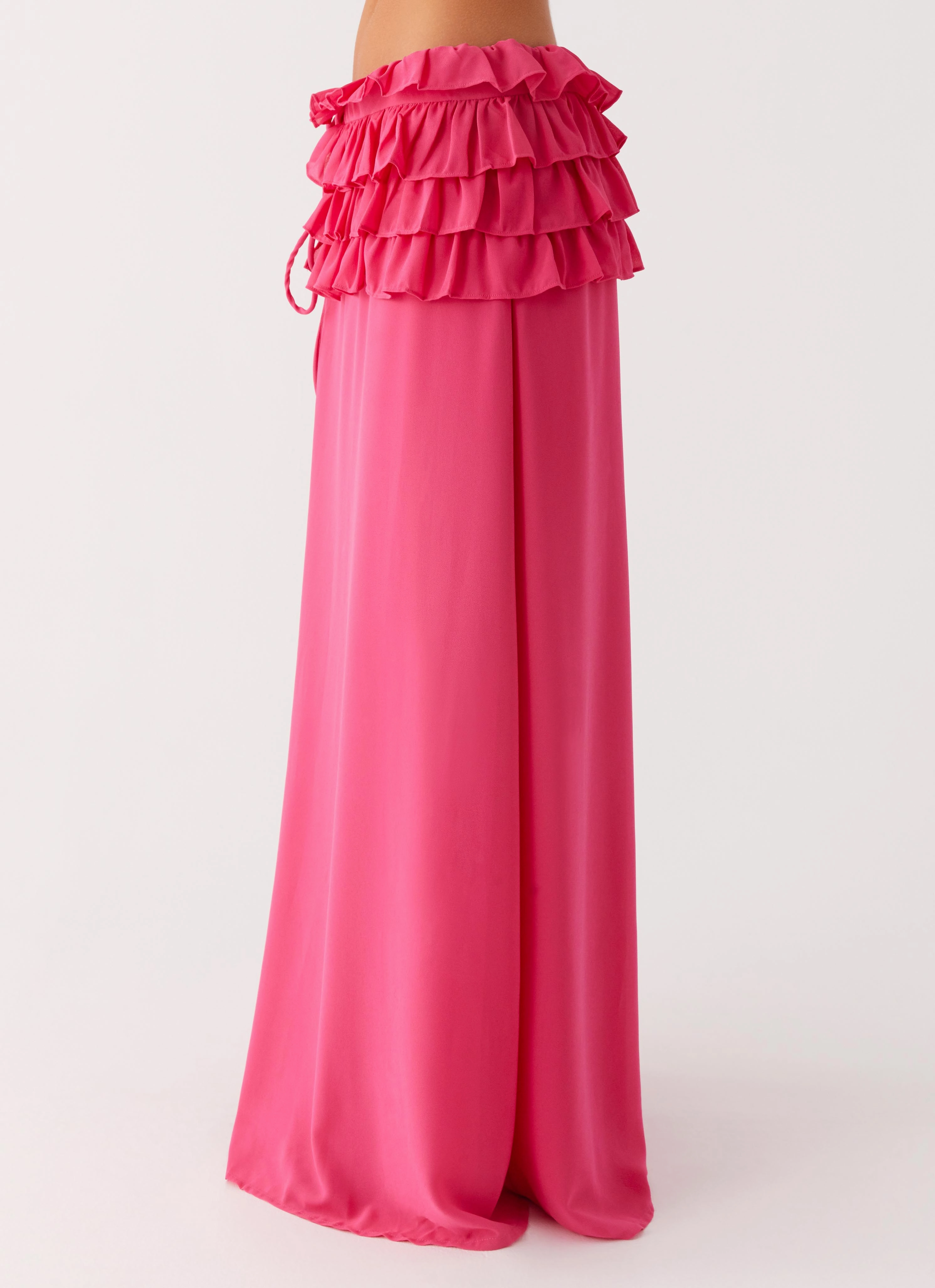 Beach Outfit Soft Touch Lining Shirin Sarong - Hot Pink