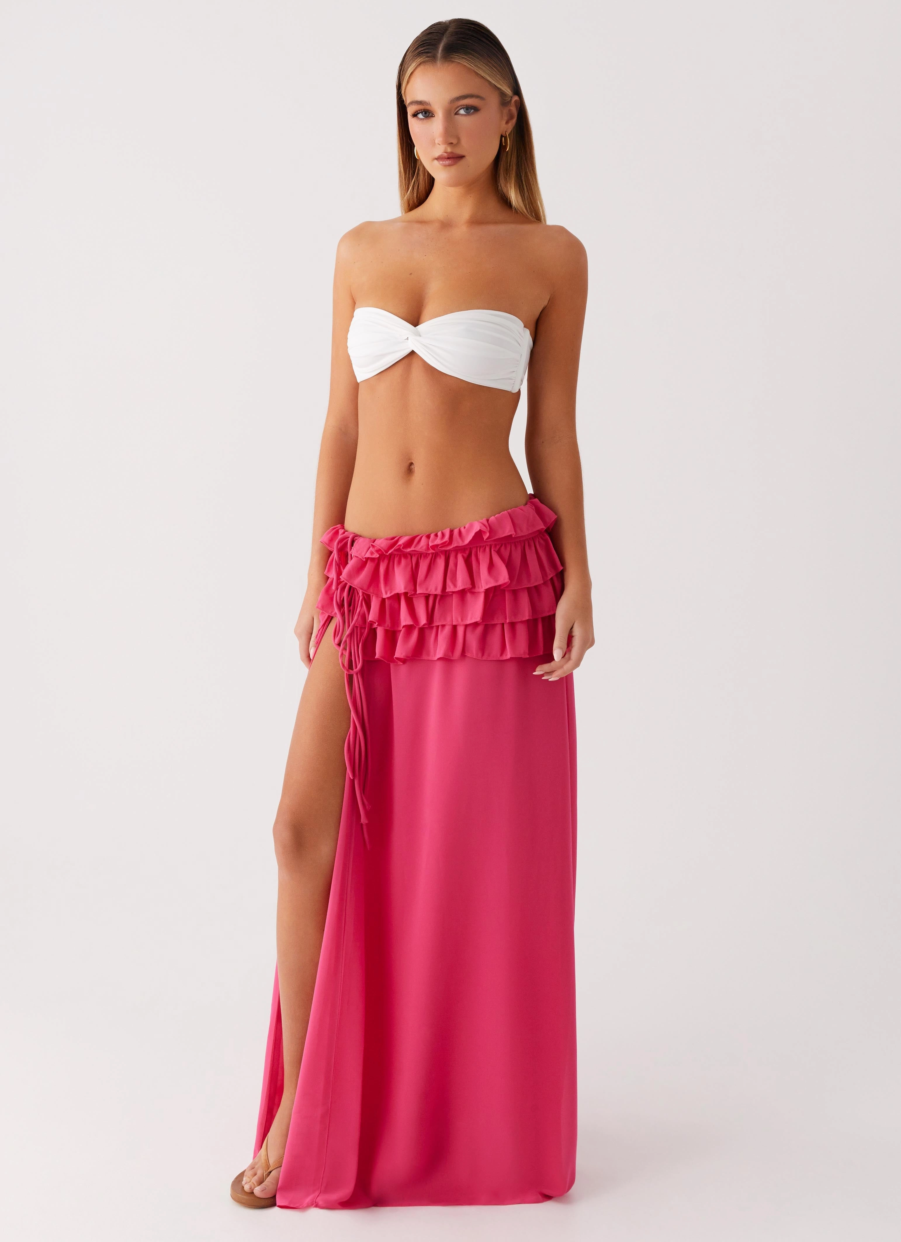 Tropical Vacation Adventure Shirin Sarong - Hot Pink
