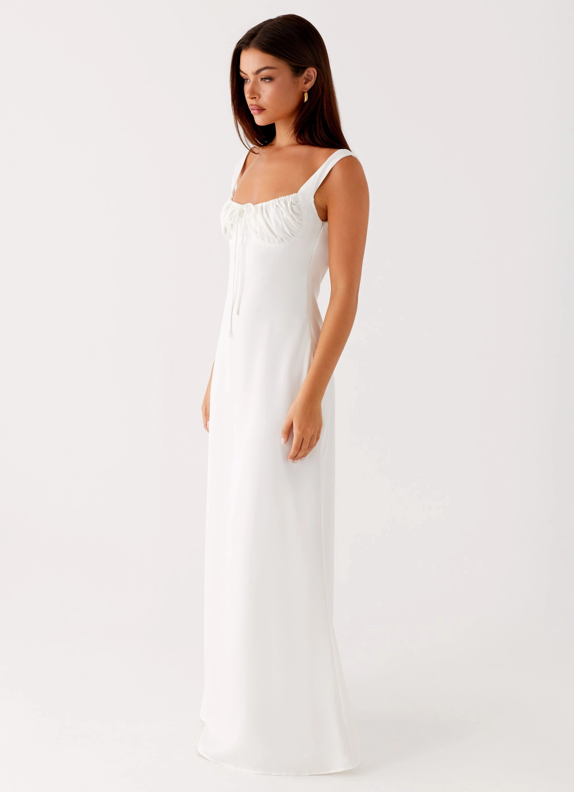 Shyla Maxi Dress - Ivory Simple Shape Street Mode