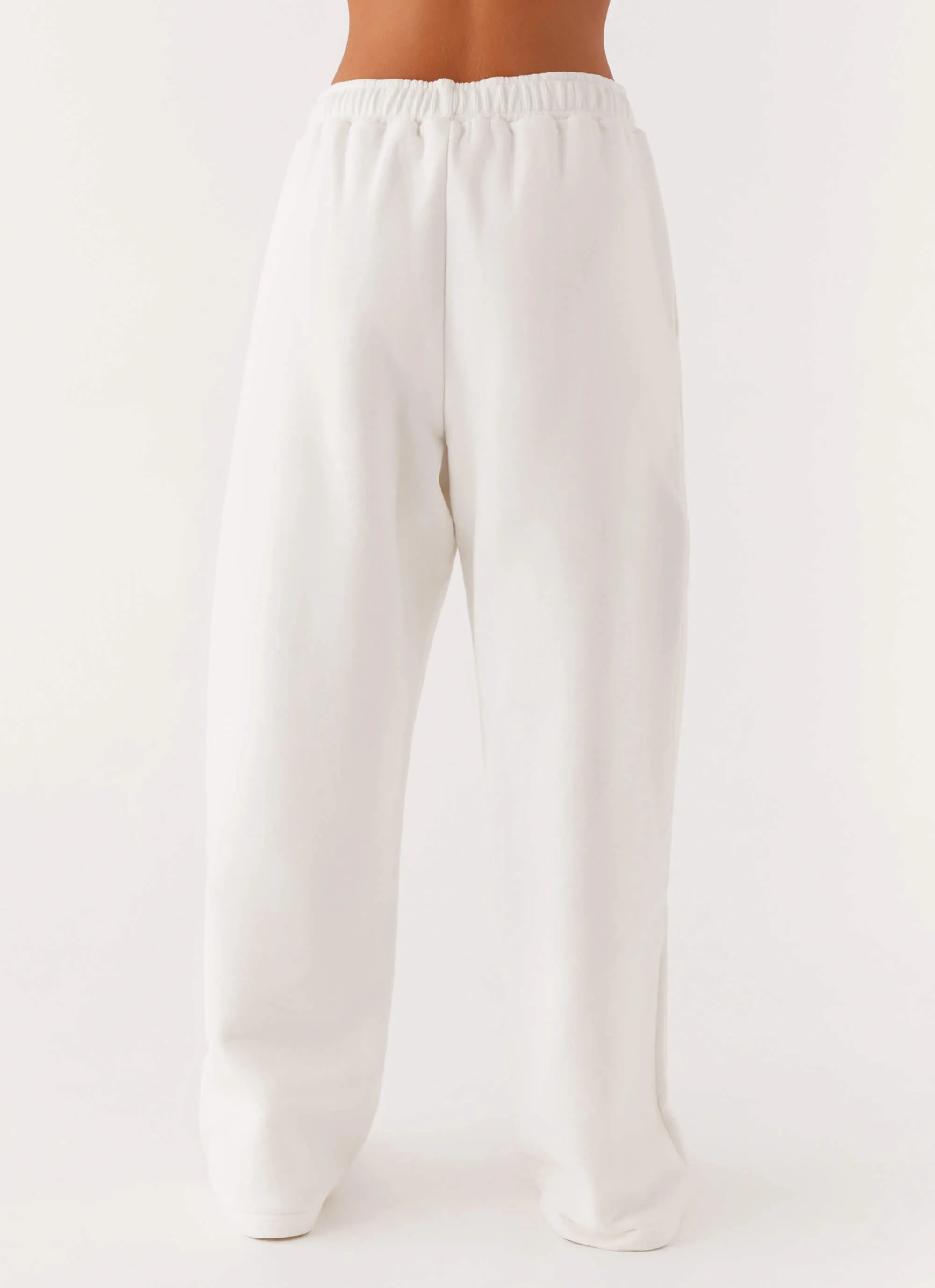 Fashionable Design Comfy Shape Signature Sweatpants - Ivory