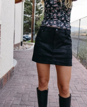 Silent Midnight Skort Red Carpet Look Daily Fashion