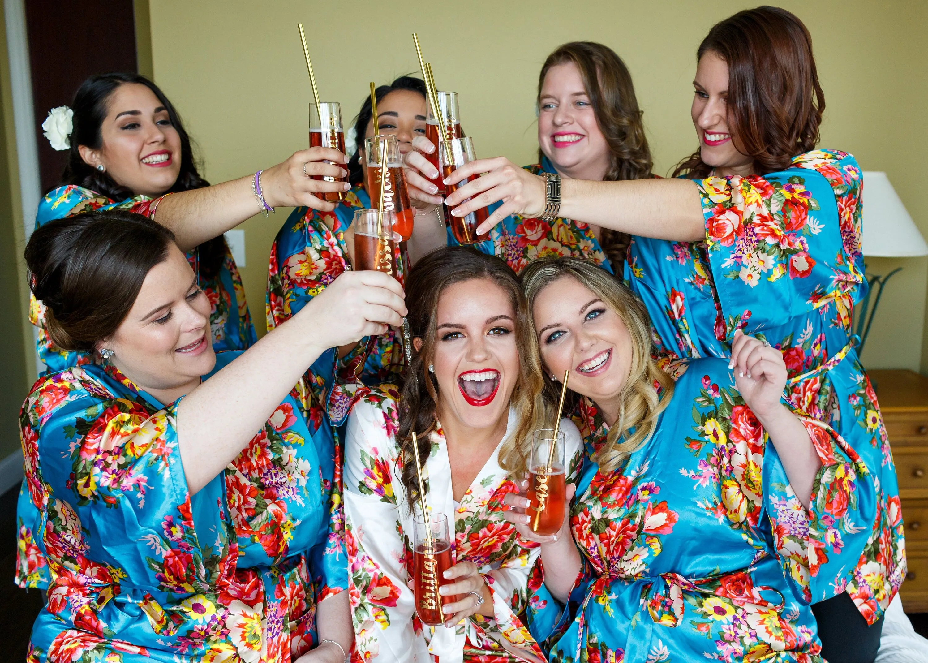 Silk Bridesmaid Robes, Bridesmaid Gifts Floral Robe, Getting Ready Robes for Bridal Party, Kimono Robes Set