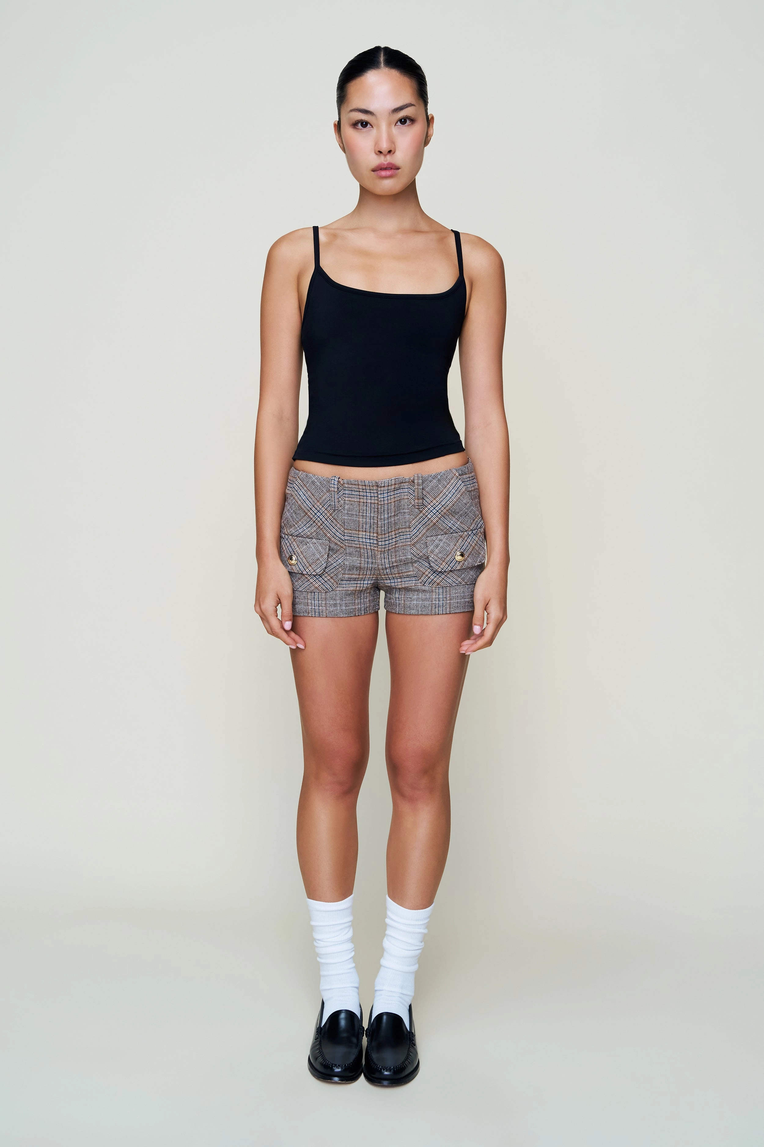 Quick Layering Stylish Look Penelope Patch Pocket Tartan Short
