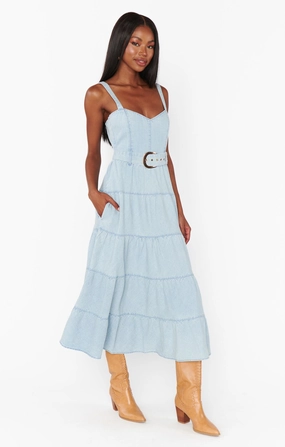 Modern Fit LayeredHemline Show Me Your Mumu - Lainey Midi Dress