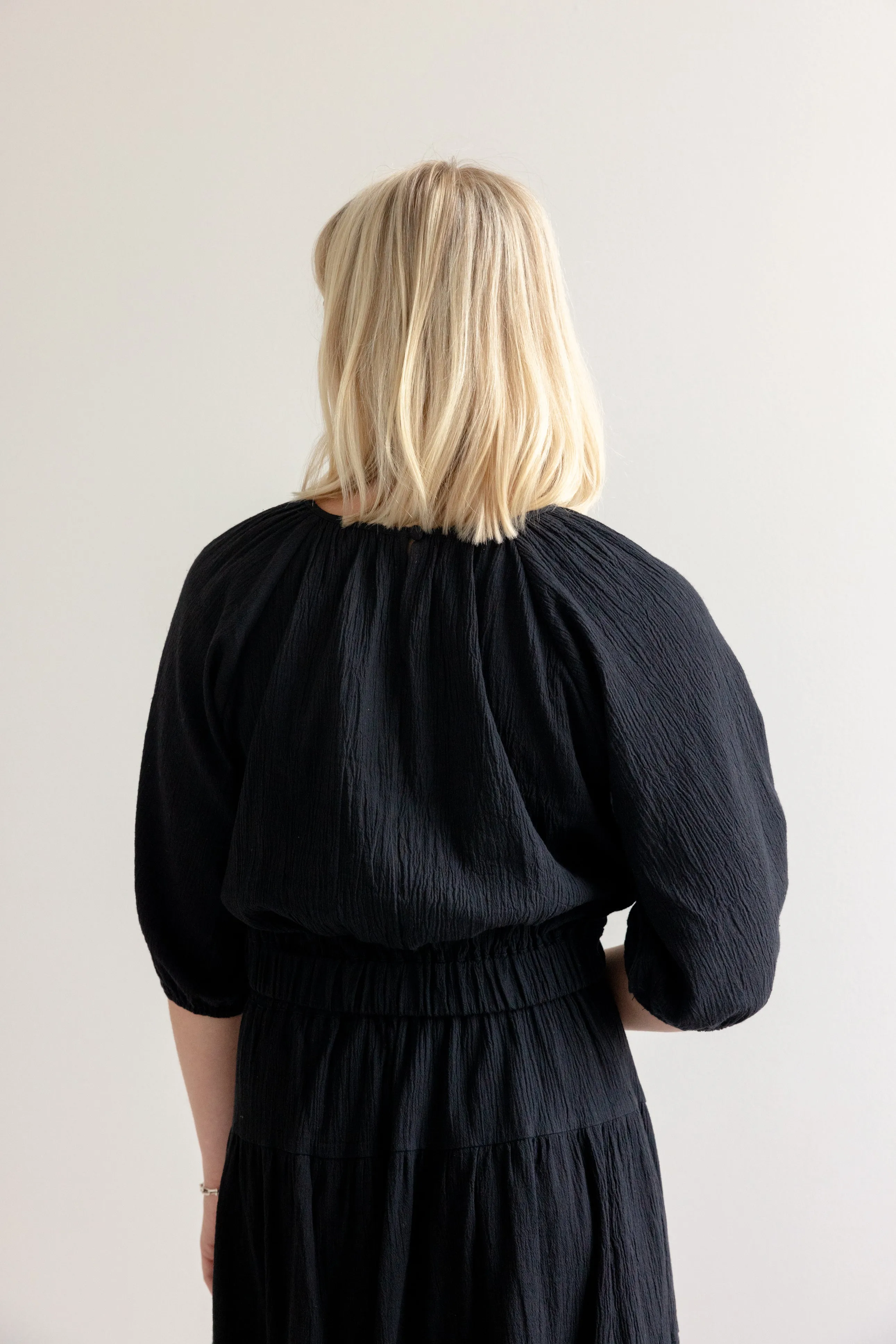 St. Tropez Top- Black EthicallySourced Adjustable Collar System