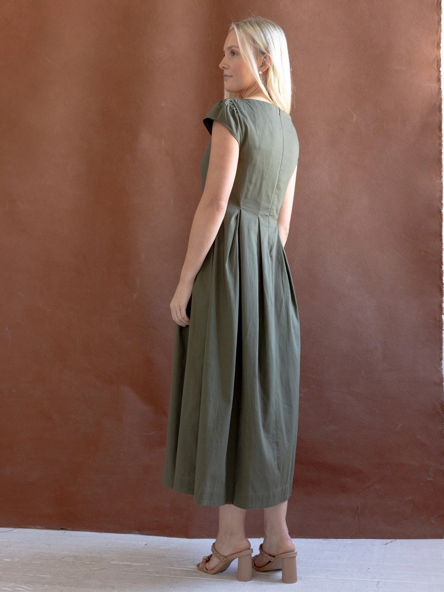 Trend-Inspired Chloe Dress - Olive