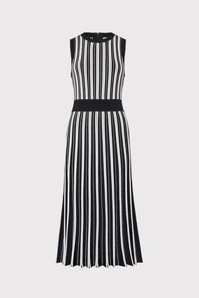 Light Coral Sleeveless Pleated Midi Dress