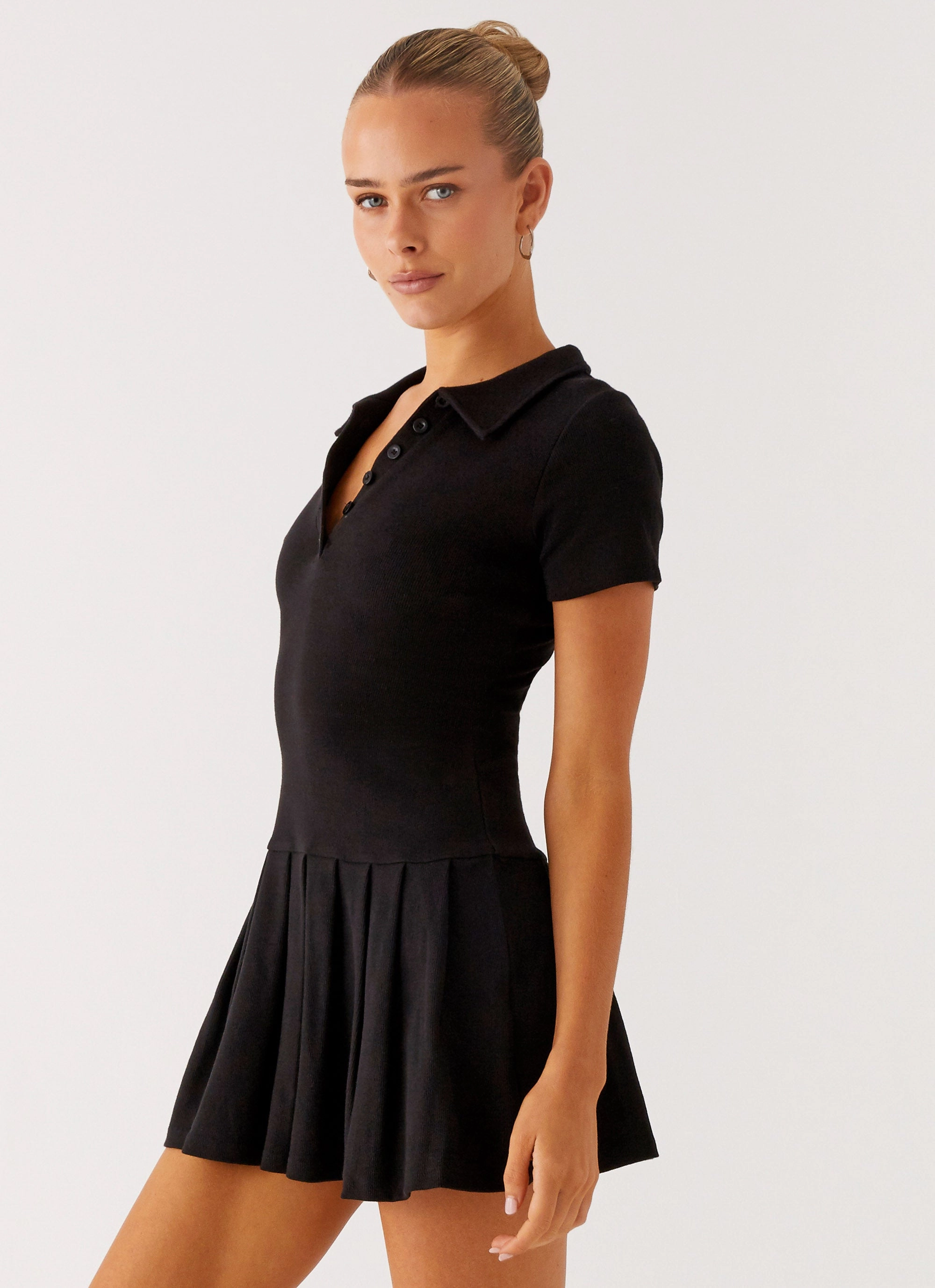 Casual and Comfy Alondra Mini Dress - Black