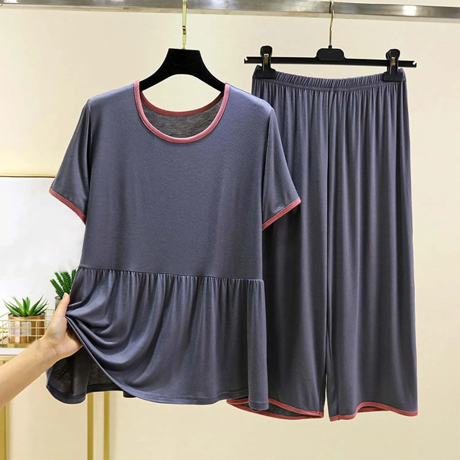Soft Modal Summer Pajama Sets for Women 2 Piece Outfits Loose Pleated Short Sleeve Tshirt and Capri Pants Loungewear Set