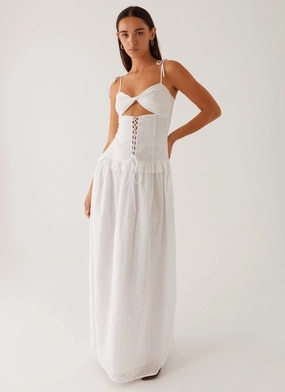 Chic and Flattering packable Reveria Twist Maxi Dress - Ivory