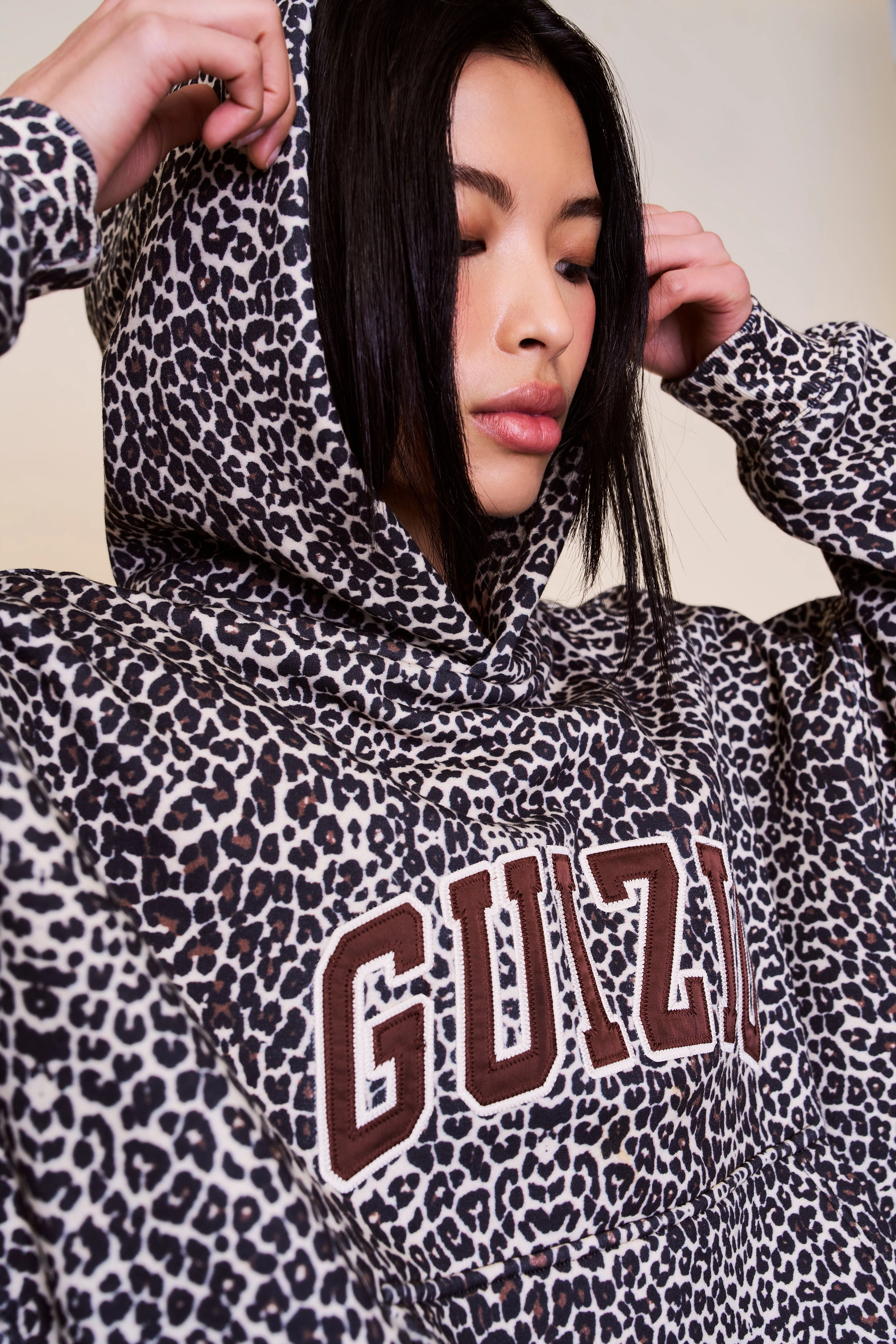 Twisted Cable Pattern Smooth zipper closure Guizio Pullover Hoodie