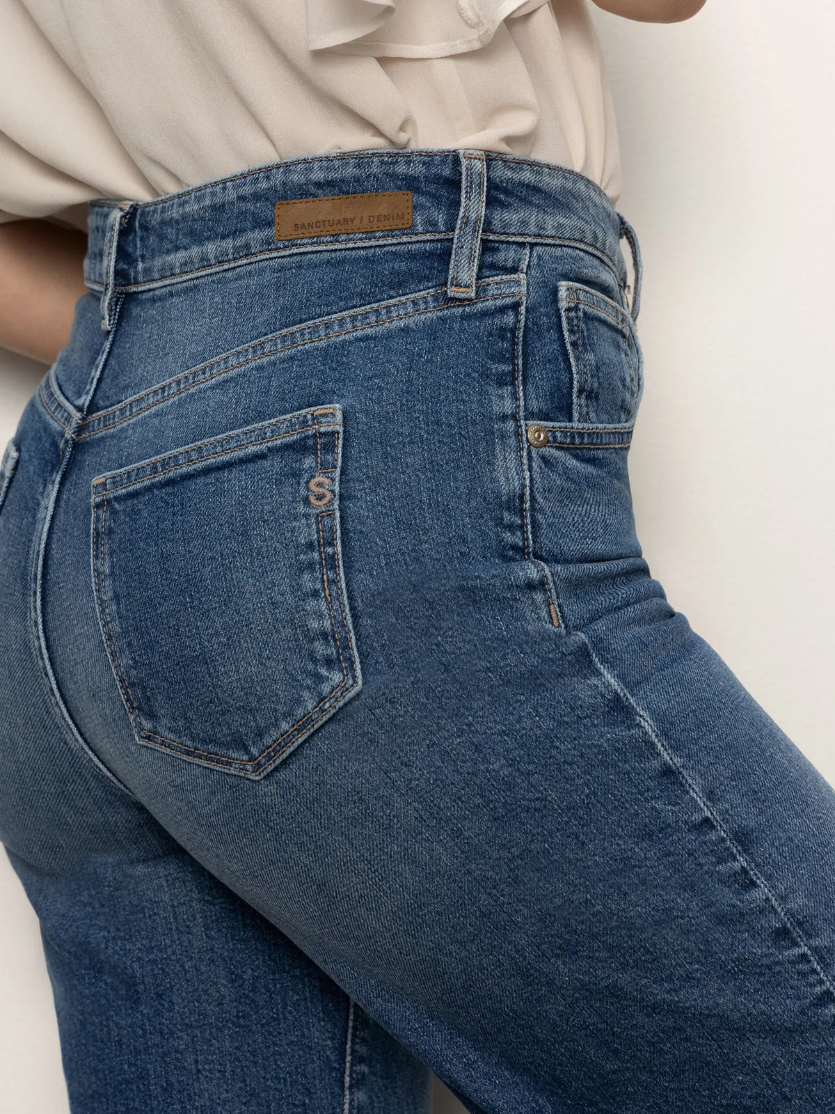 Soleil 90's Straight Jean Indigo Medium Reversible design All Day Use