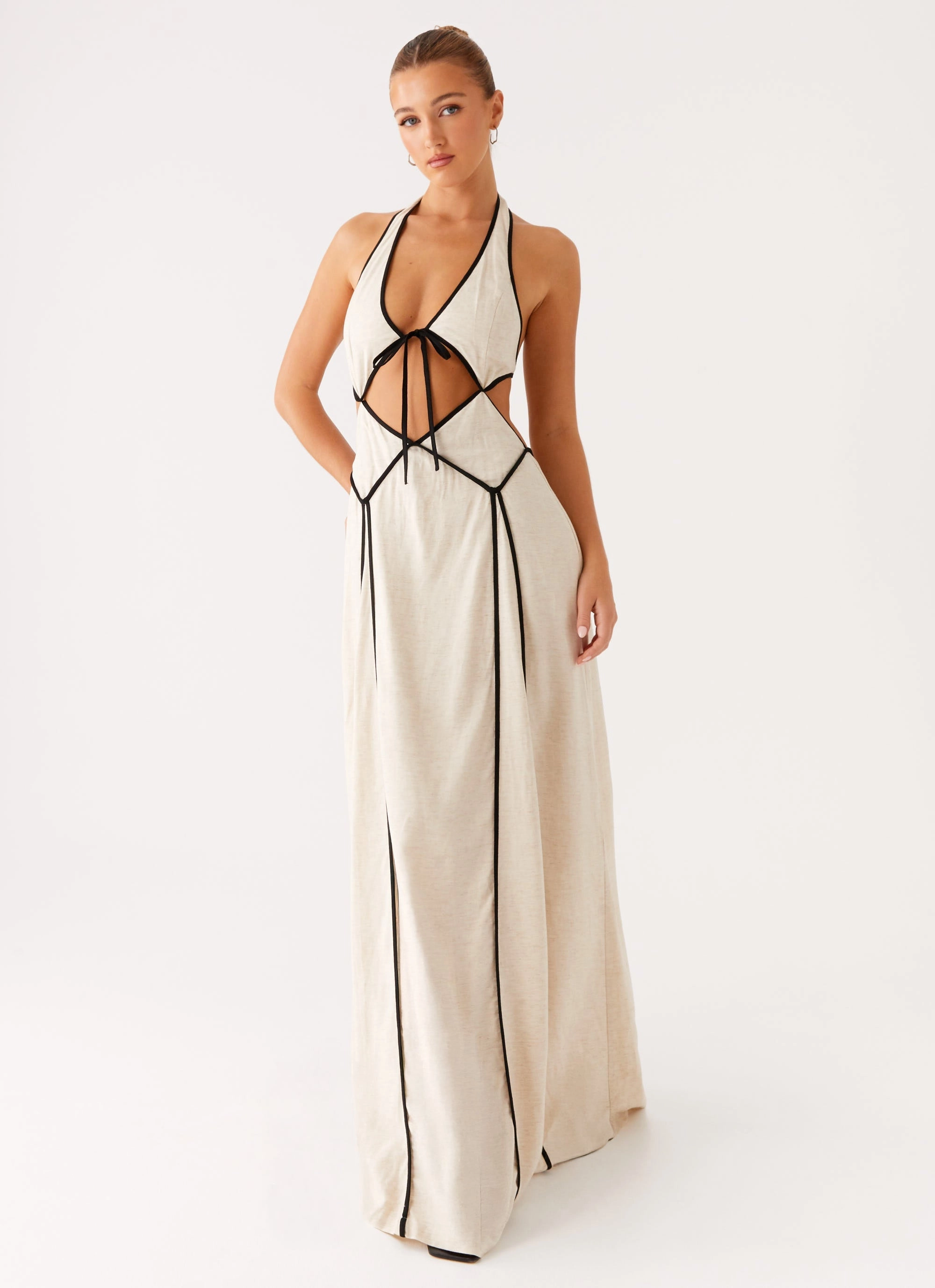 Sleek Touch Casual Days Sonnet Maxi Dress - Oatmeal