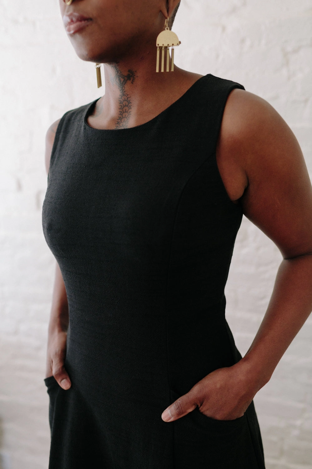 Sleek Layer Lori Dress in Black Linen