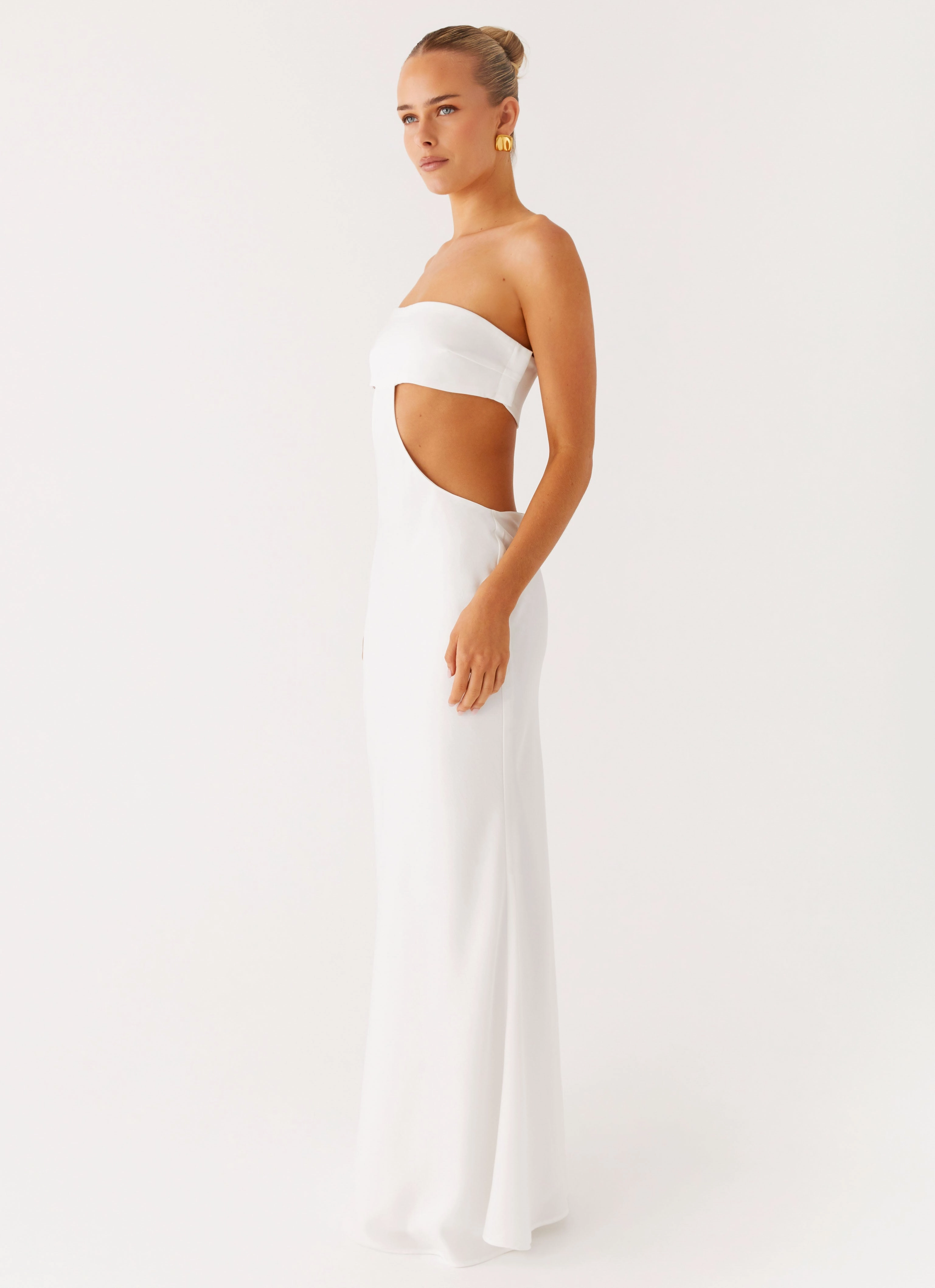 Smooth Vibes Knit Cool Kiss Me Cut Out Maxi - Ivory
