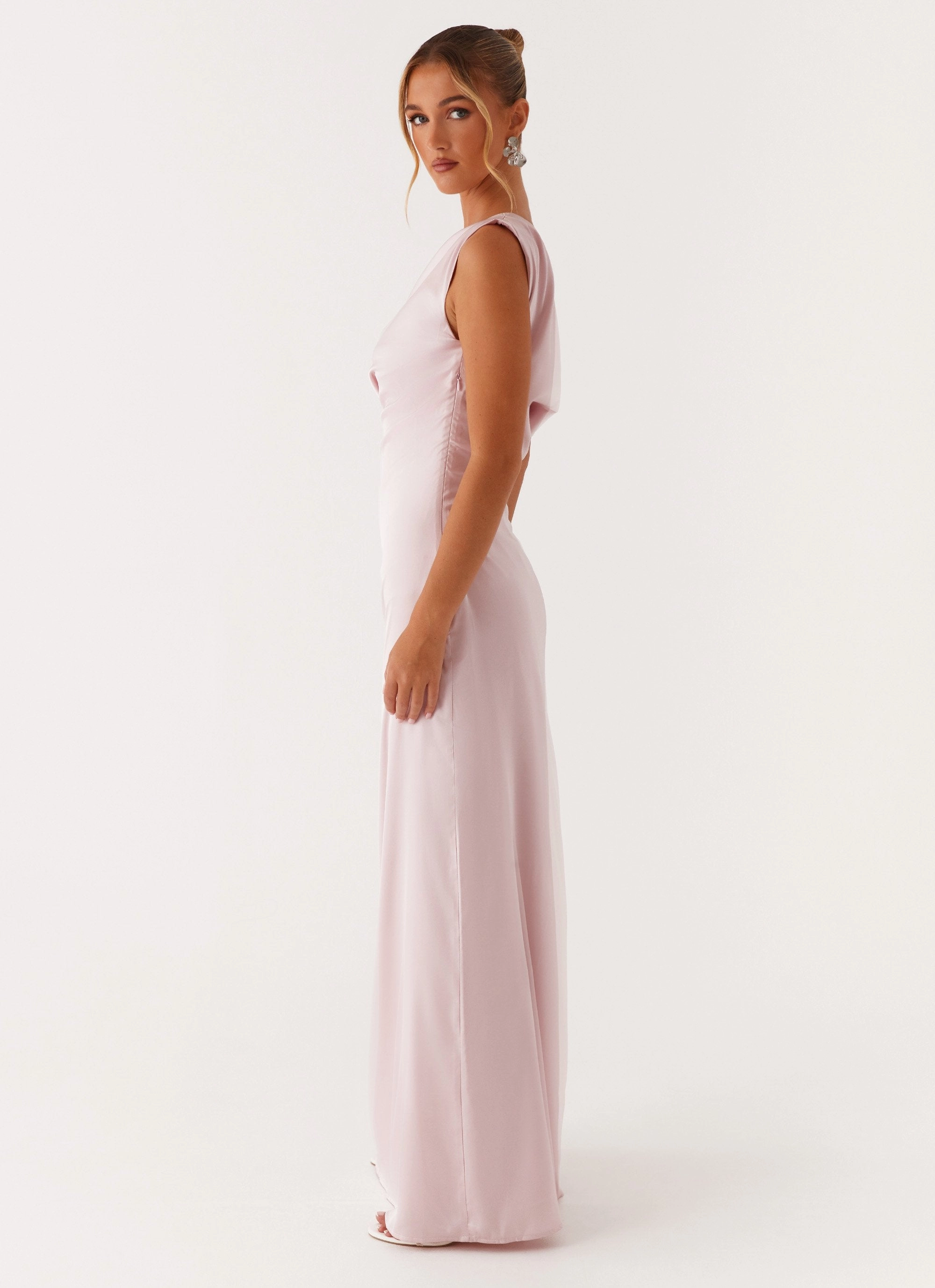 Eye Appeal Smooth silhouette Heart Of Glass Satin Maxi Dress - Pink