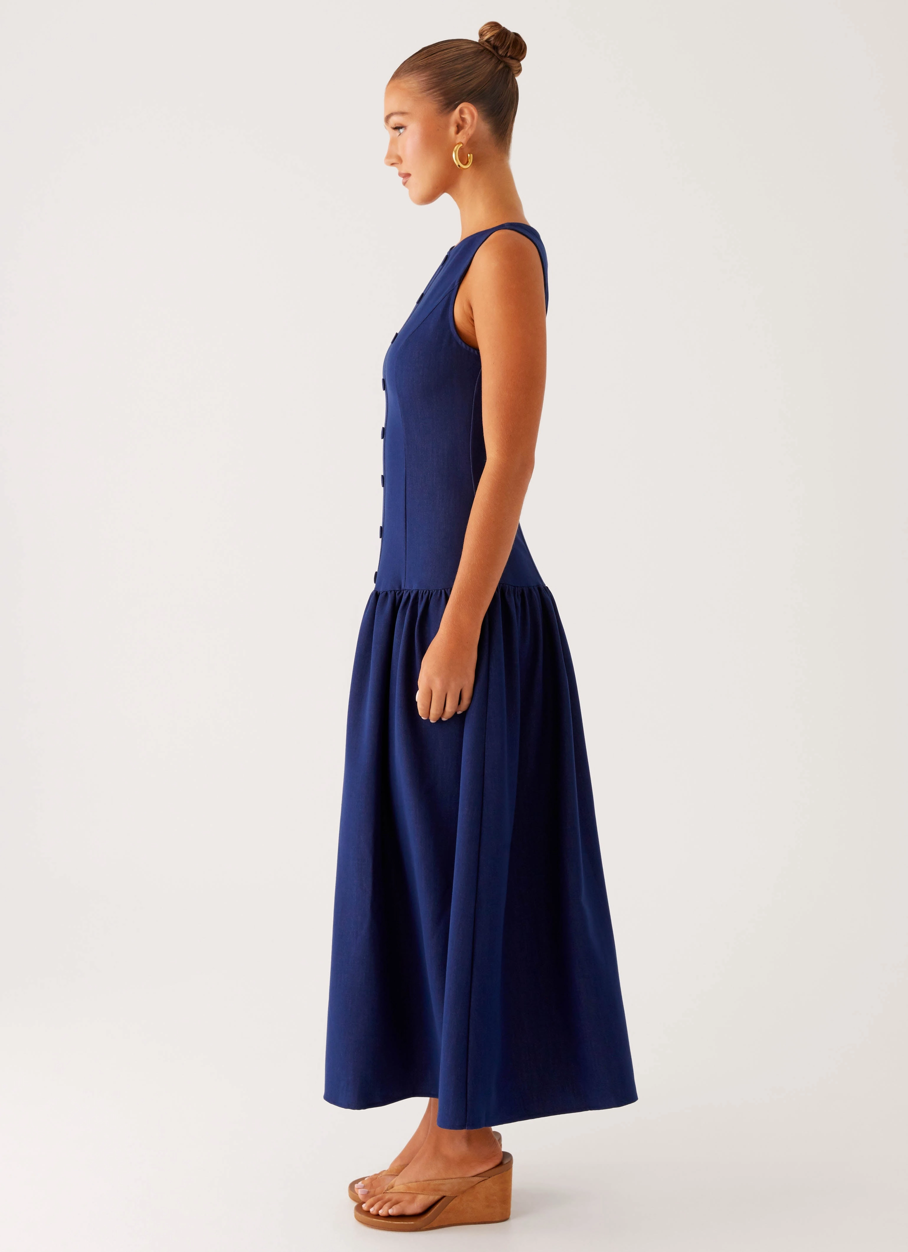 Hayes Denim Midi Dress - Indigo Classic Vibe Romantic Hour