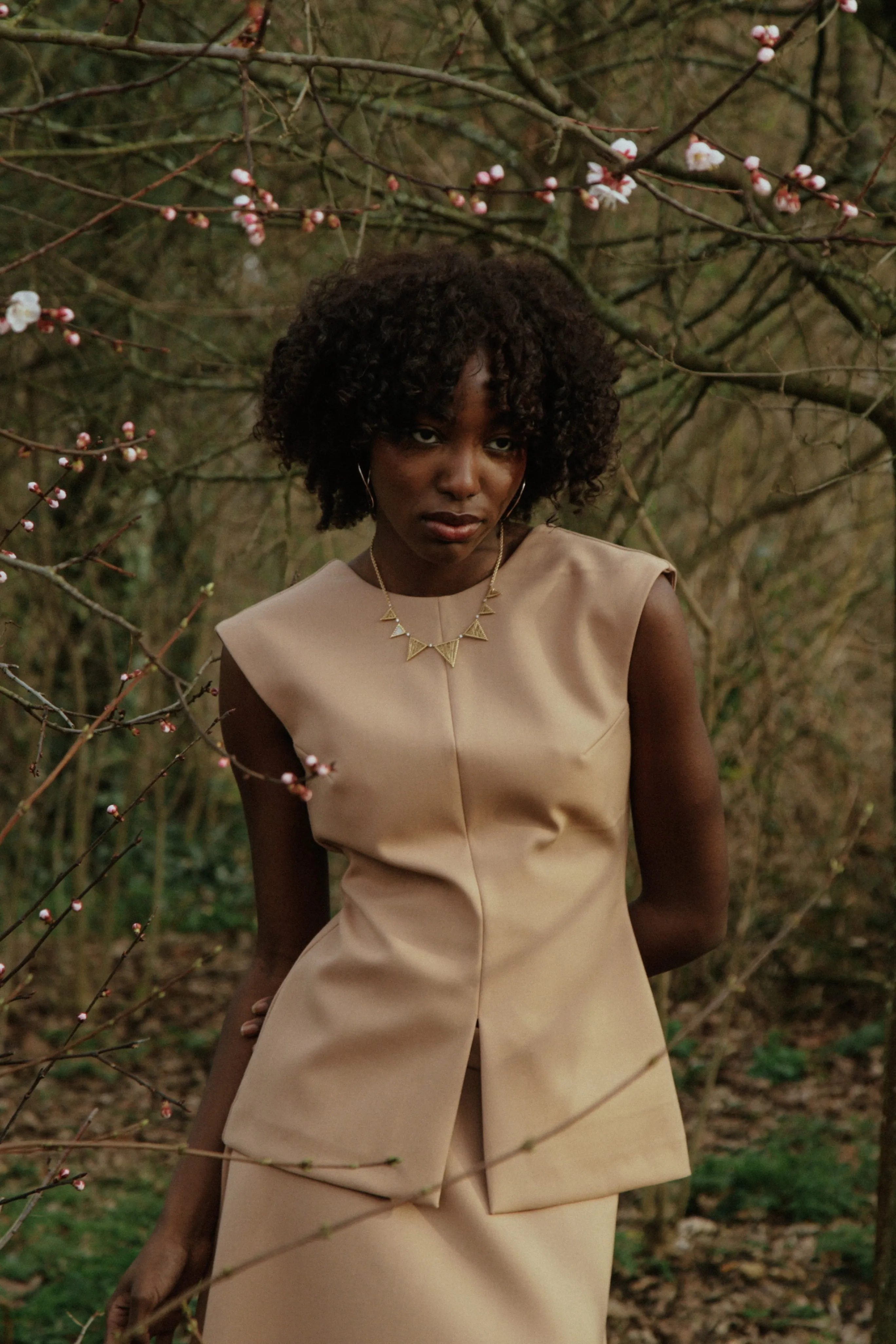 Curved Open Back Top ChafeFreeEdging