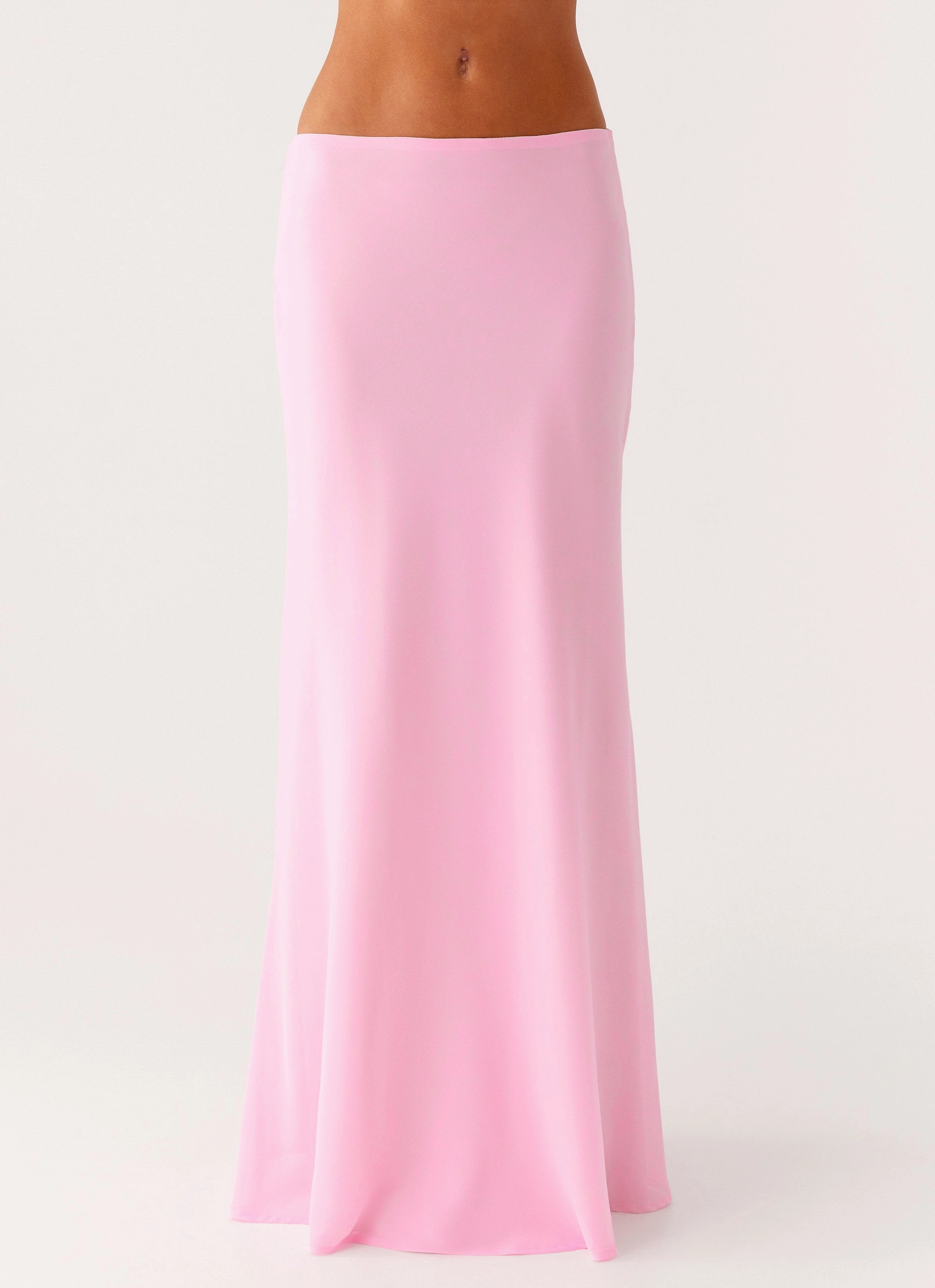 Monochrome Outfit Laidback Feel Star Girl Maxi Skirt - Baby Pink