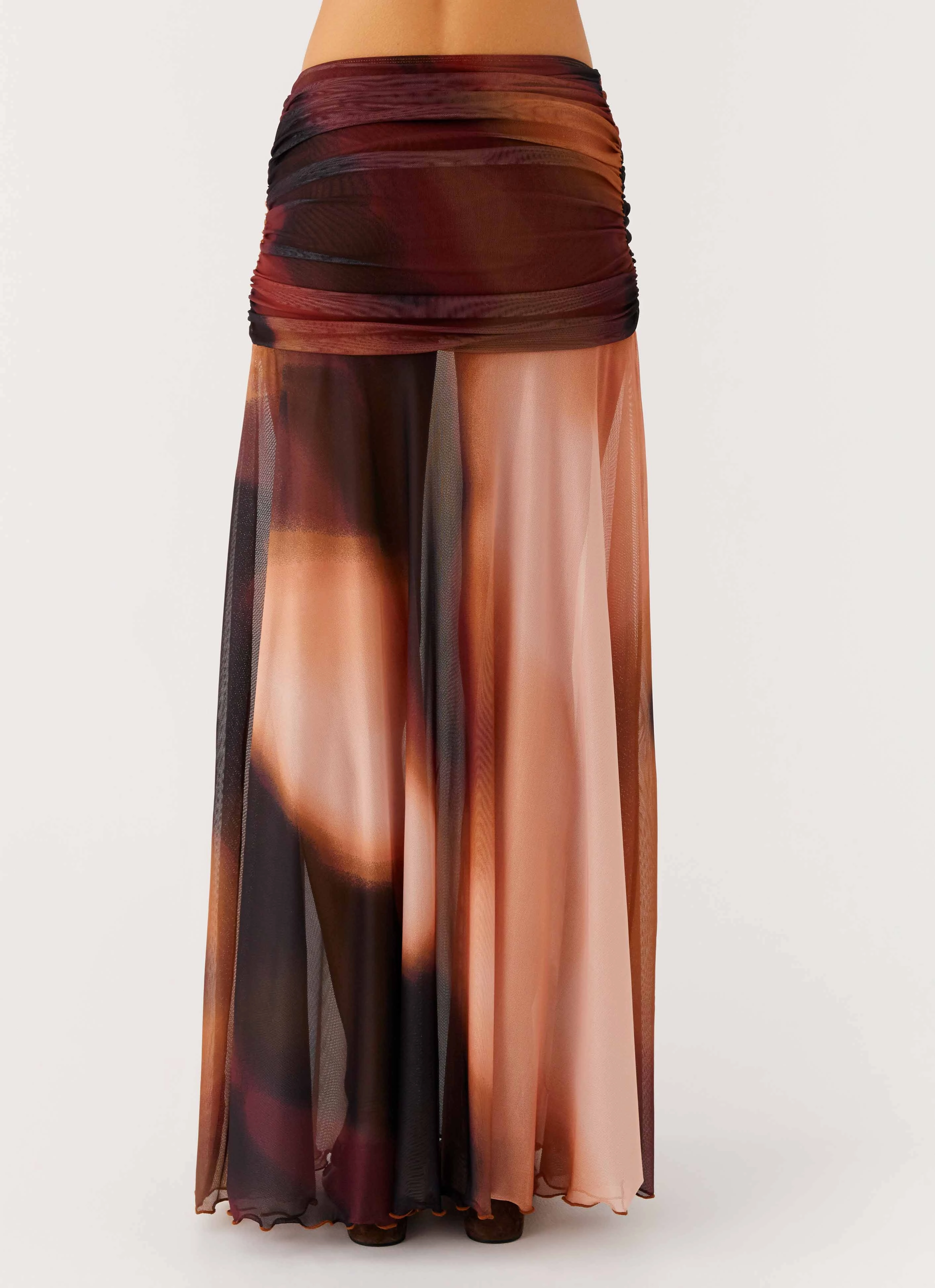 Casual Edge Smooth Motion Stargazer Mesh Maxi Skirt - Black Gradient