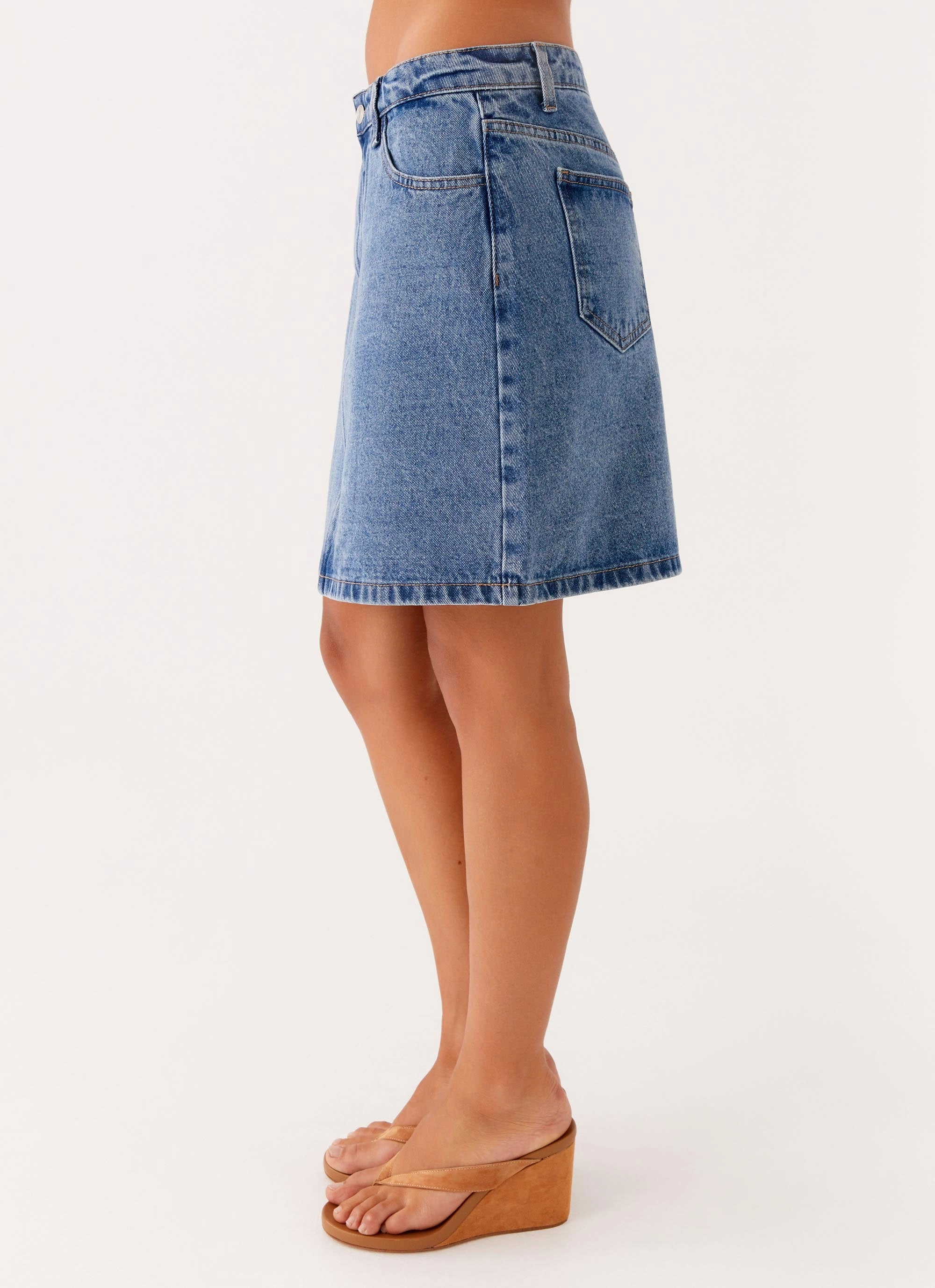 Subtle Details Modern Luxe Stella Low Rise Mini Skirt - Blue