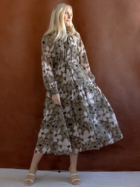 Stephanie Floral Dress DoubleLayeredMaterial Casual event dress