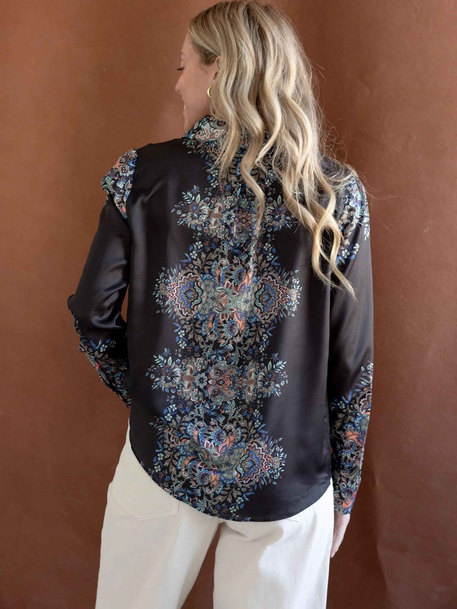 Odor Resistant Treatment CompressionFit Stevie Floral Blouse