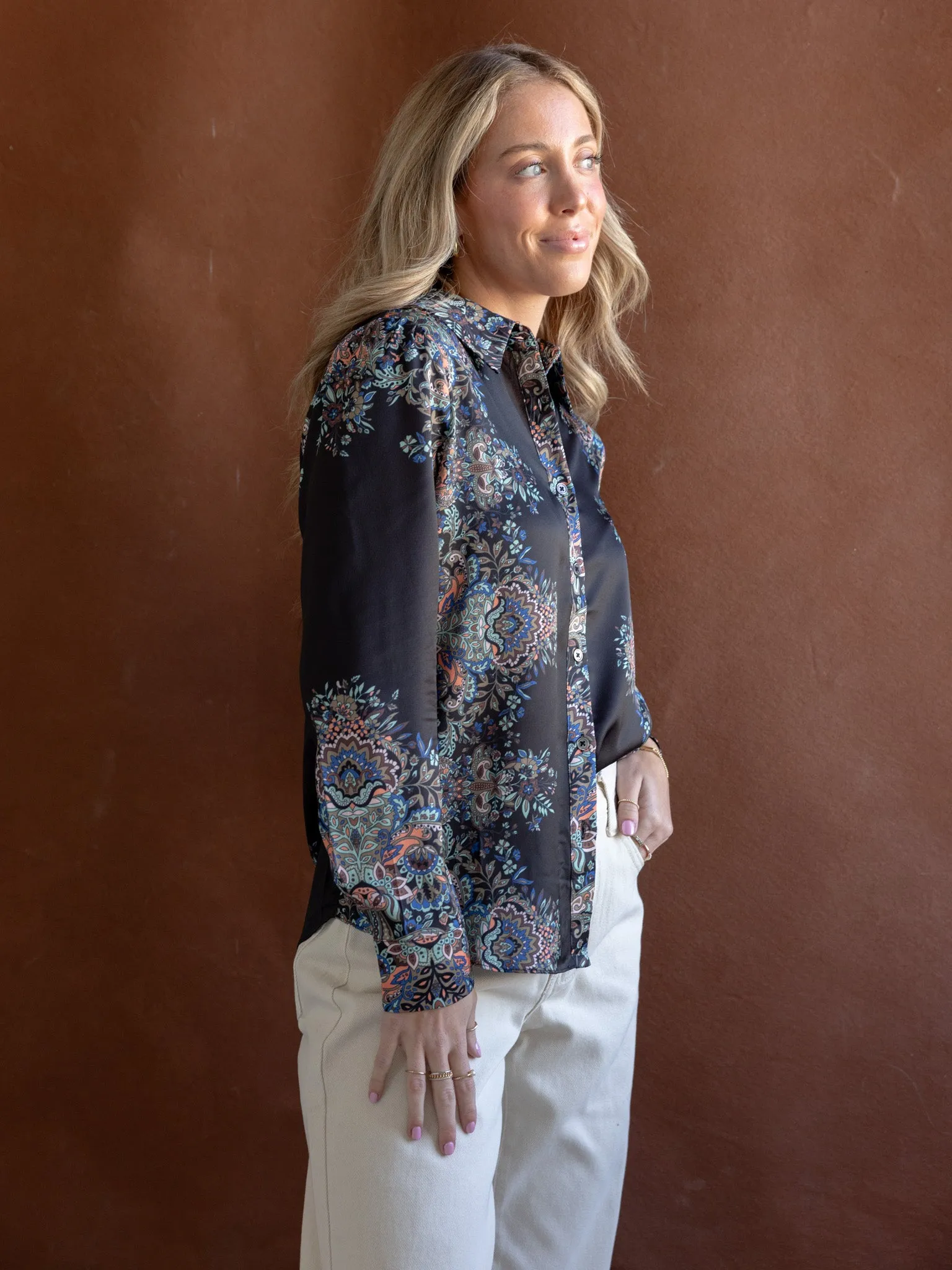 Anti Static Treatment Glow In The Dark Accent Trim Stevie Floral Blouse