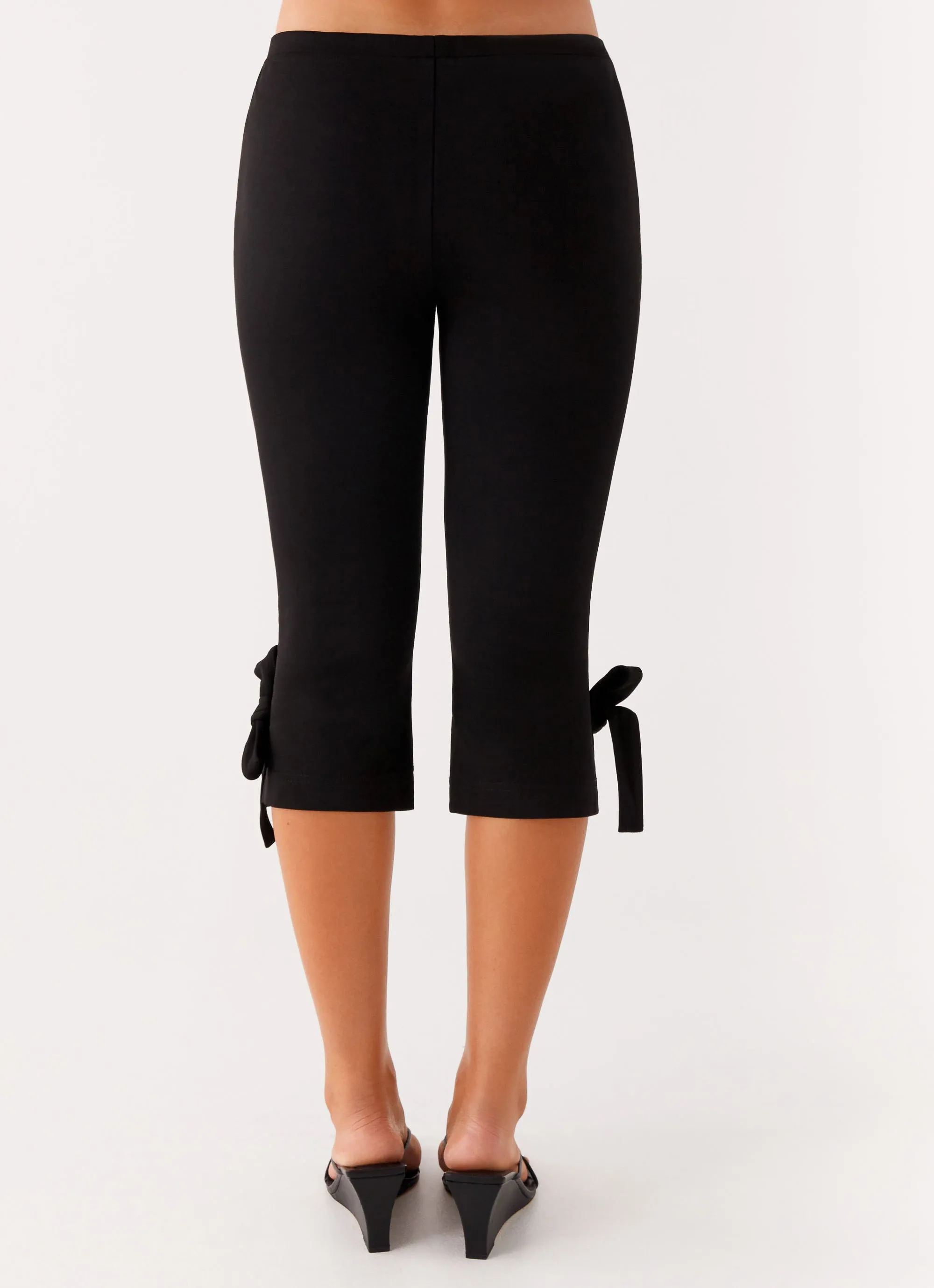Quick Layering Takeover Capri Pants - Black