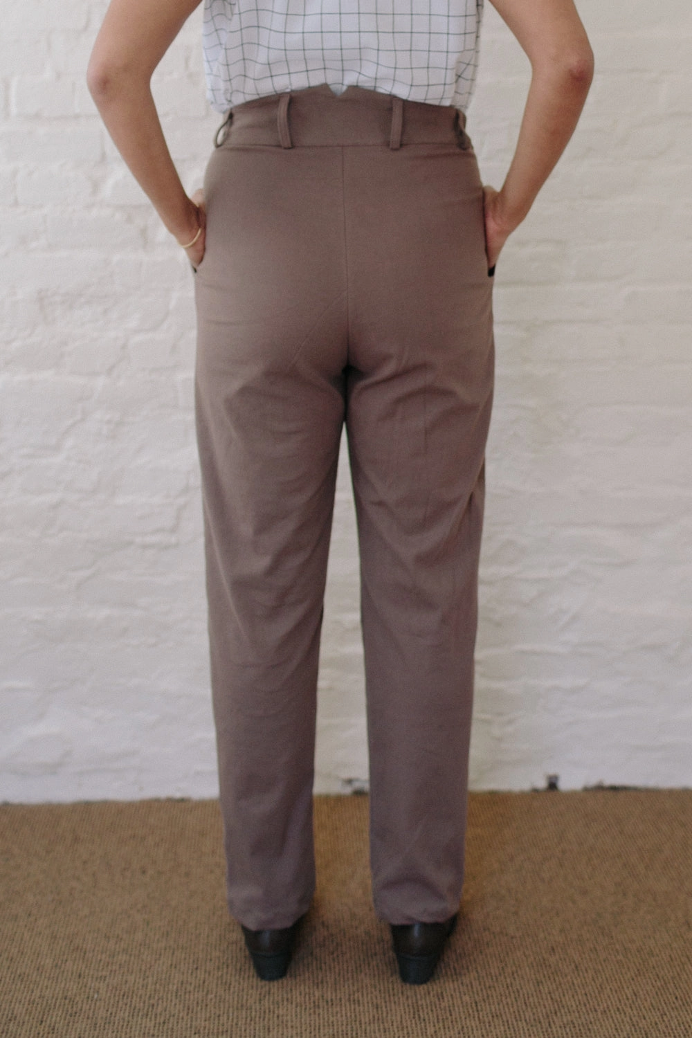 Cozy and Soft Long Perfect Pant in Lavender Gray