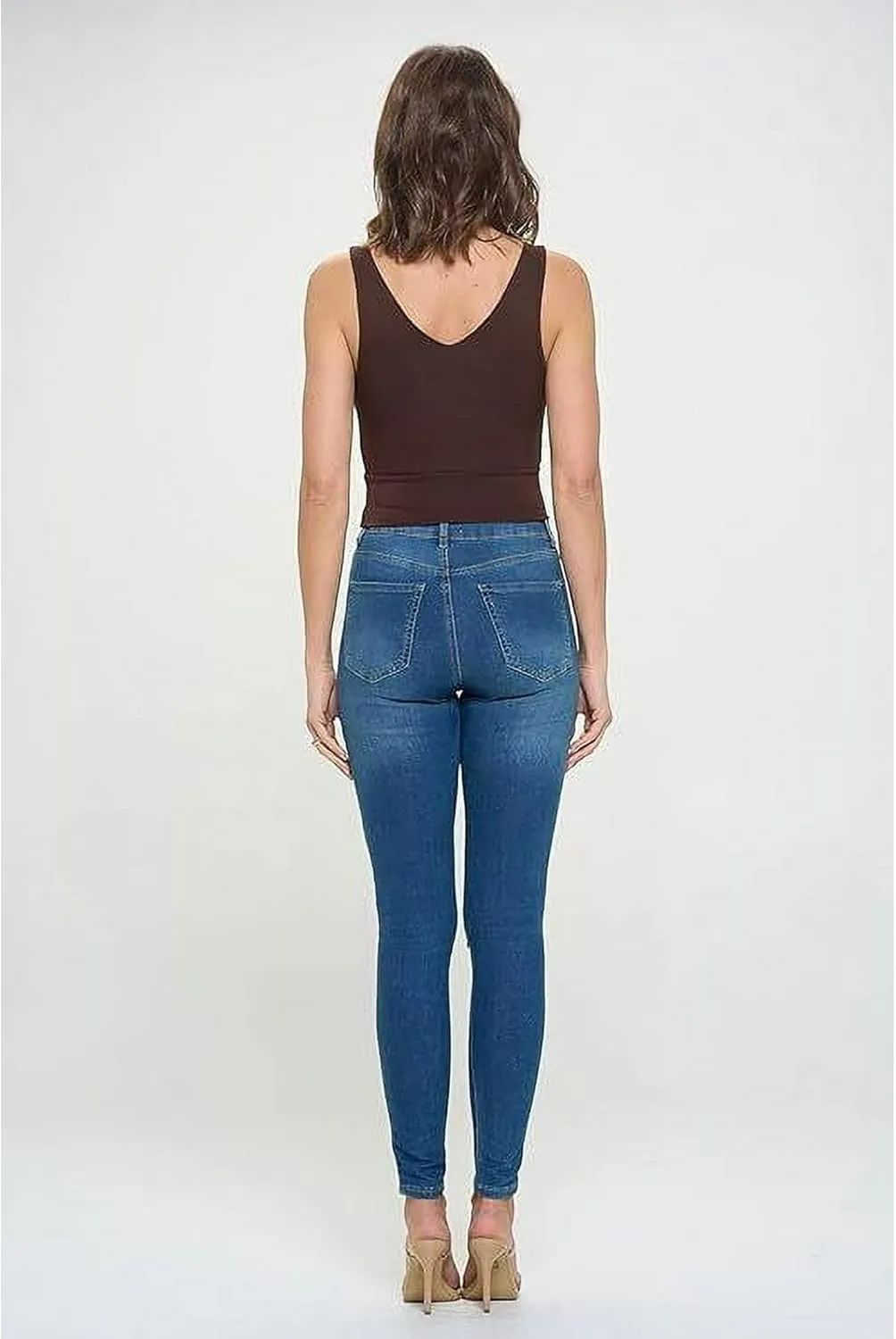 Stylish FABRIC Women's Sleeveless V Neck Top, Basic Slim Fit Shirt, Sexy Casual Cute Going Out, Trendy Spring Summer 2024
