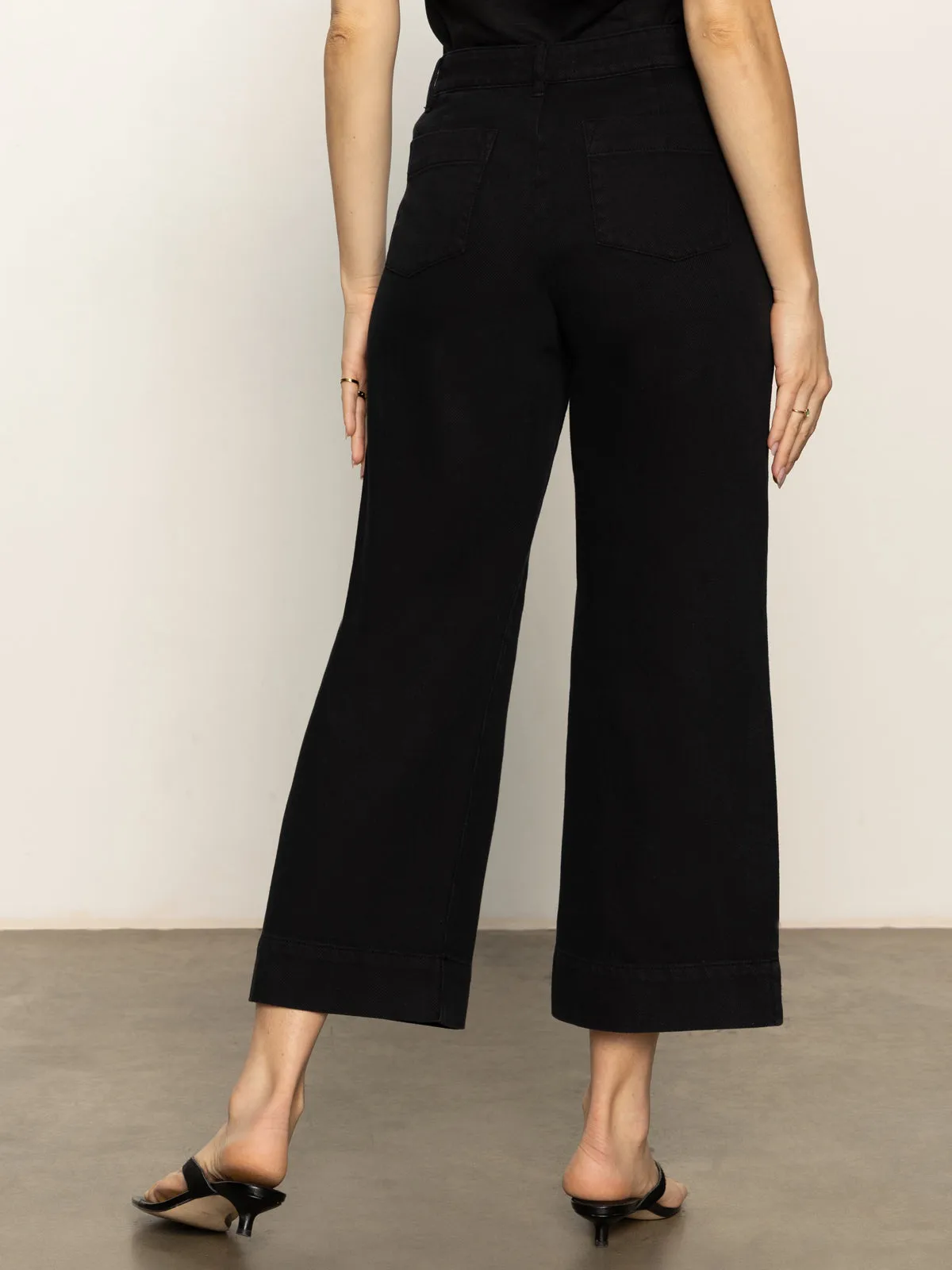 Simple Comfort Soft Marine Wide Leg Standard Rise Crop Pant Black