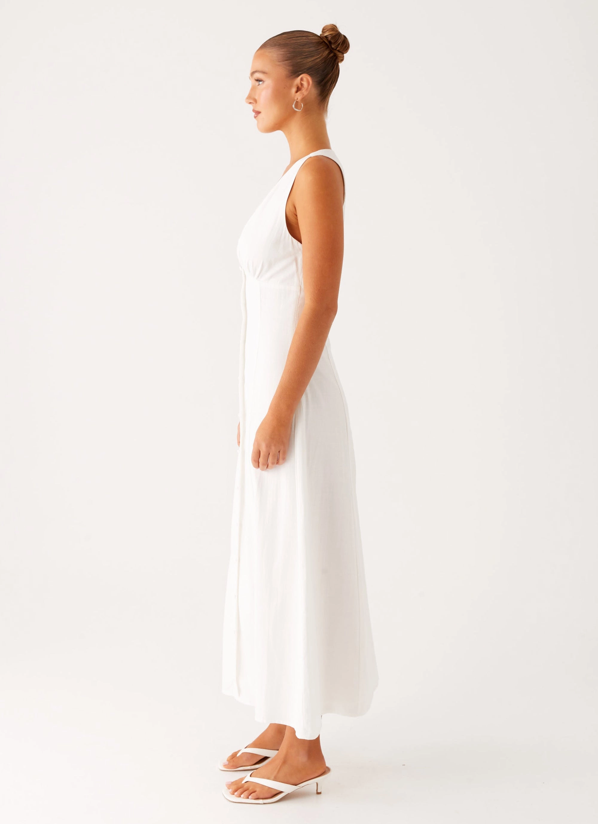 Airy Base Tamsin Linen Maxi Dress - White