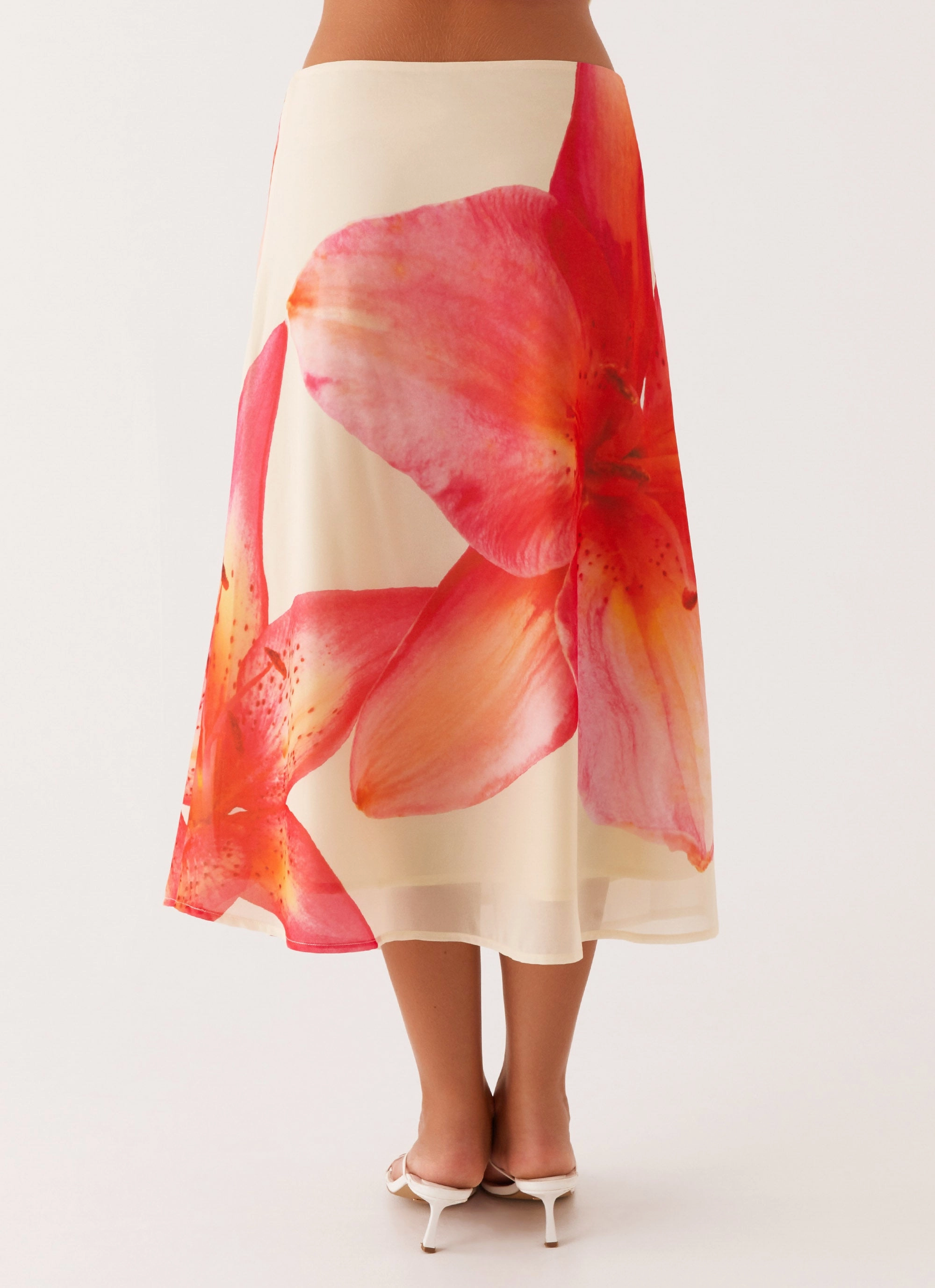 Summertime Midi Skirt - Yellow Floral Structured silhouette