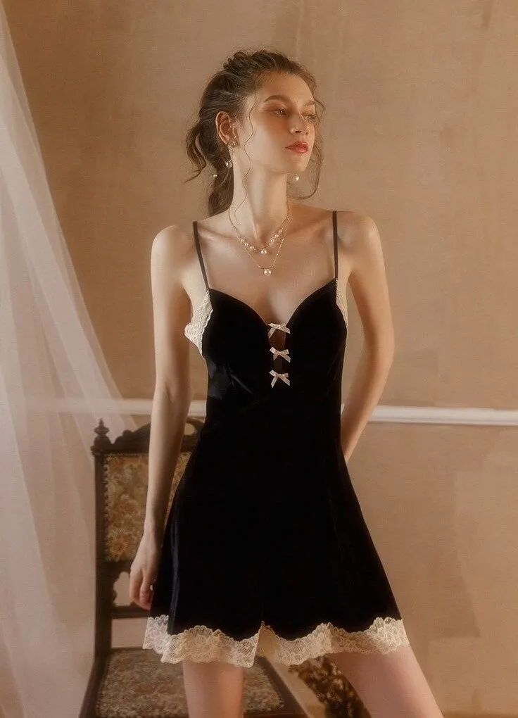 Susan's Velvet Royal Nightgown