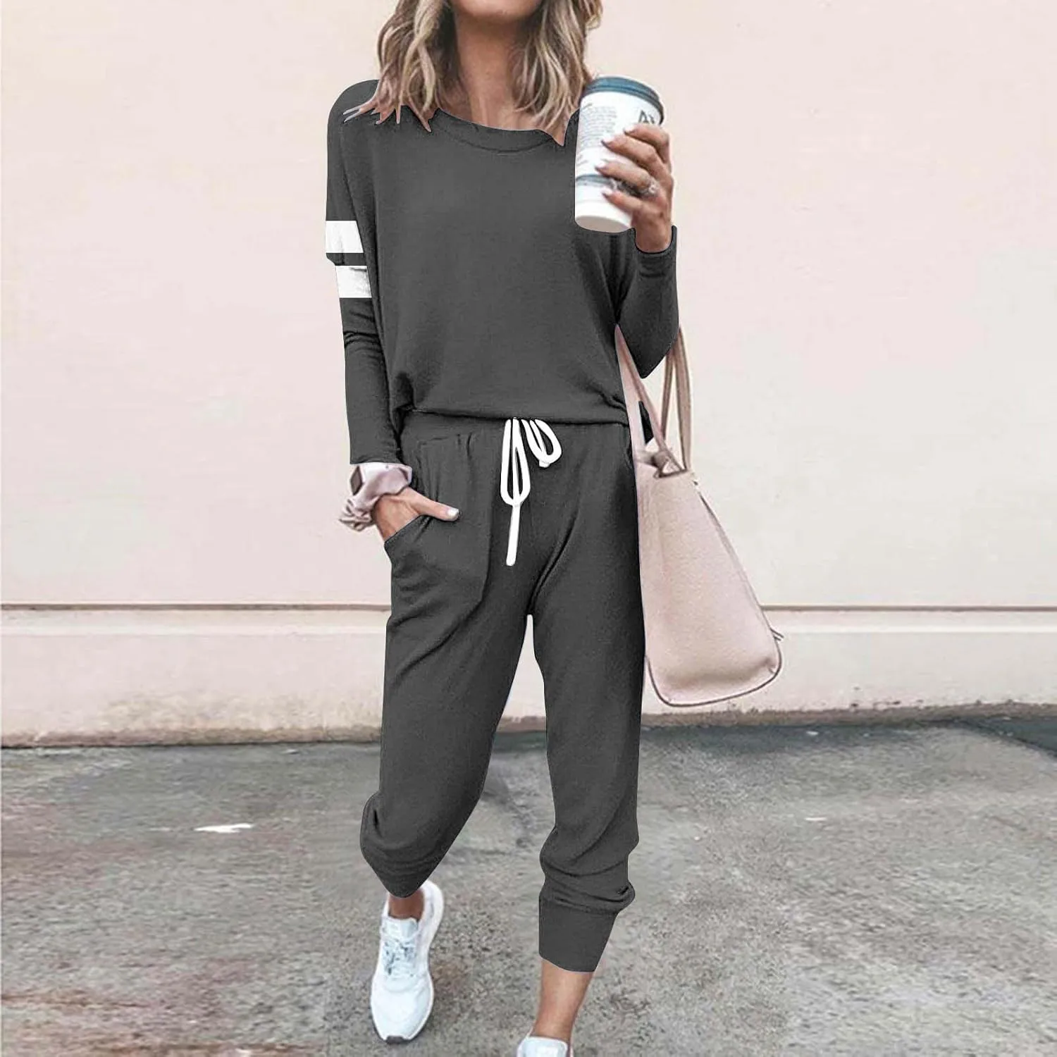 Sweat Suits Womens 2 Piece Outfits Comfy Lounge Sets Casual Plus Size Sweatsuits Crewneck Tops and Pants Set