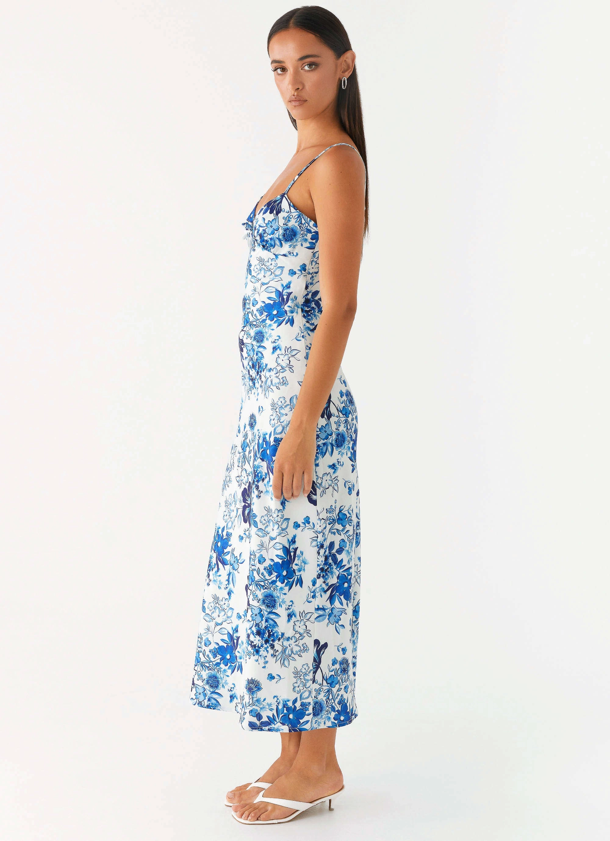NonSlipClosure effortless grace Take Chances Midi Dress - Serene Sky Floral