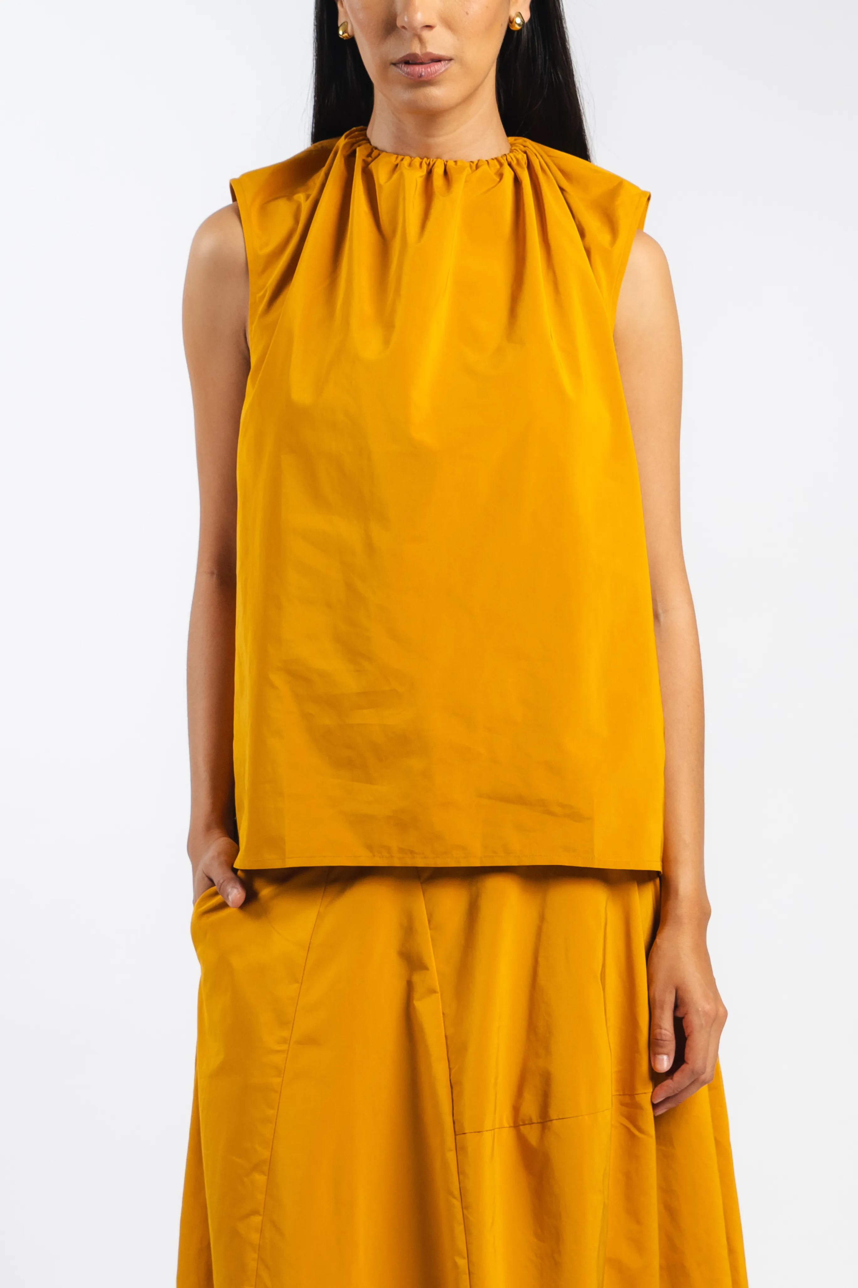 QuickPackFoldableDesign FrictionResistant Edges Nylon Shirred Neck Top