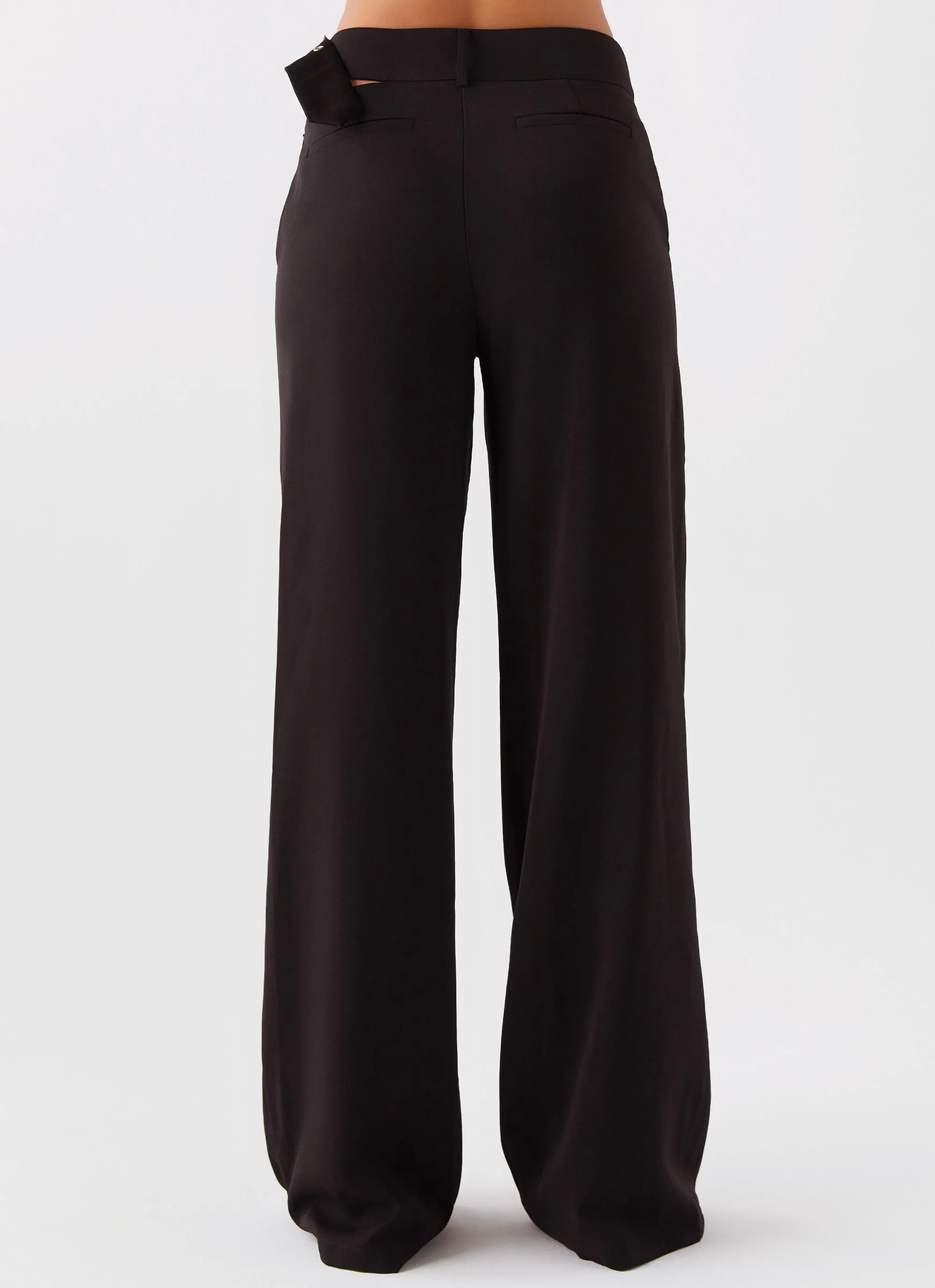 The After Party Cut Out Belt Pants - Black Athletic Flex Wear