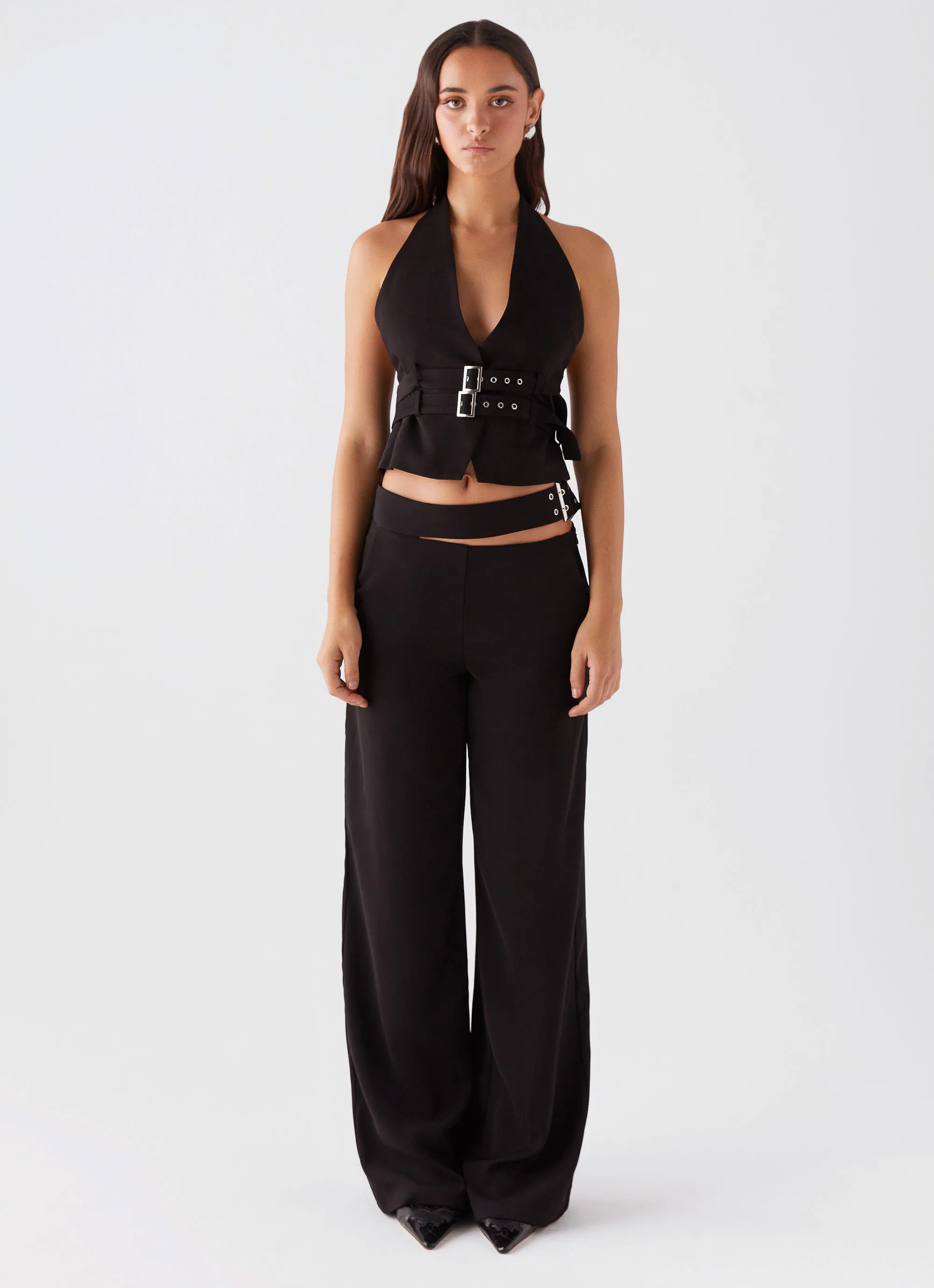 Casual Look Performance Stretch The After Party Cut Out Belt Pants - Black